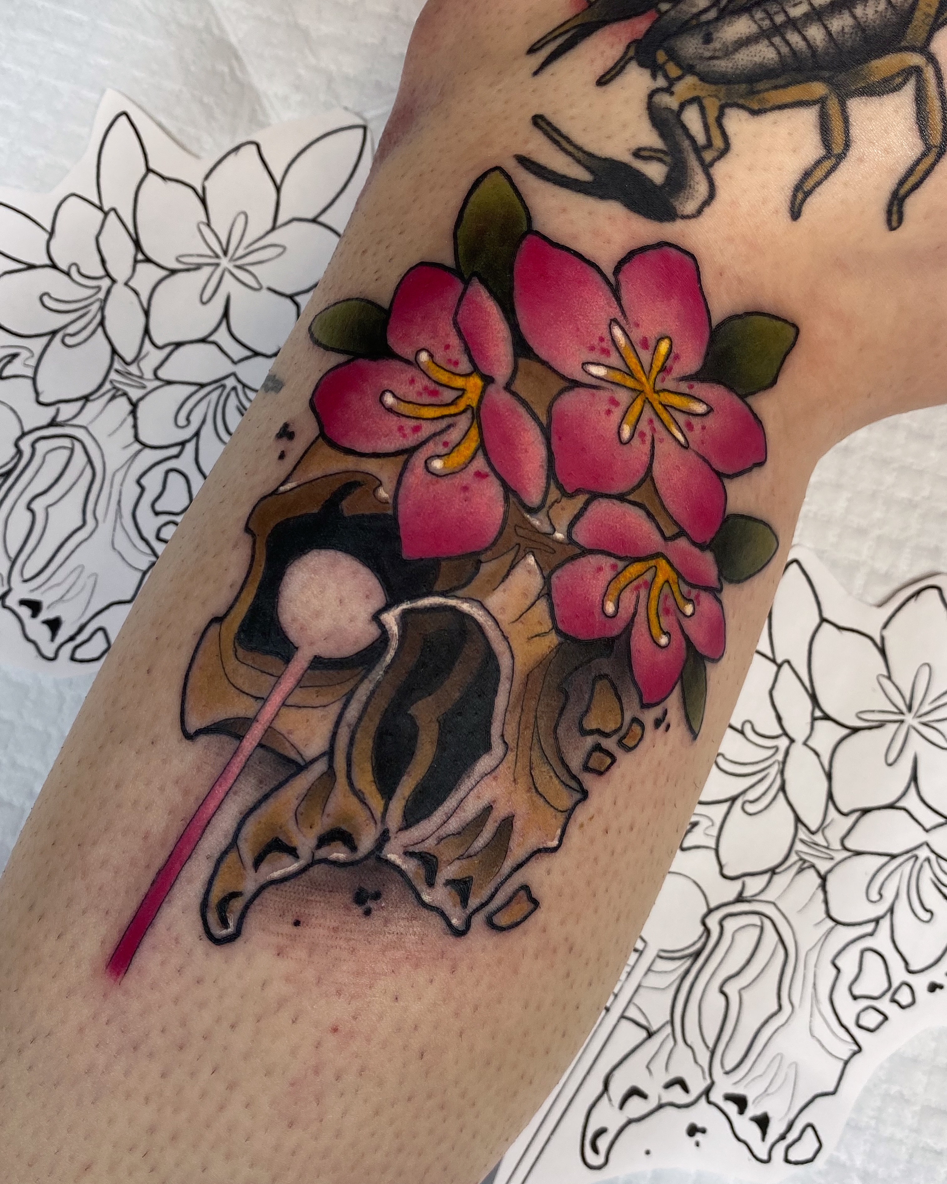 Tattoo by @leefscented β american_traditional, dotwork