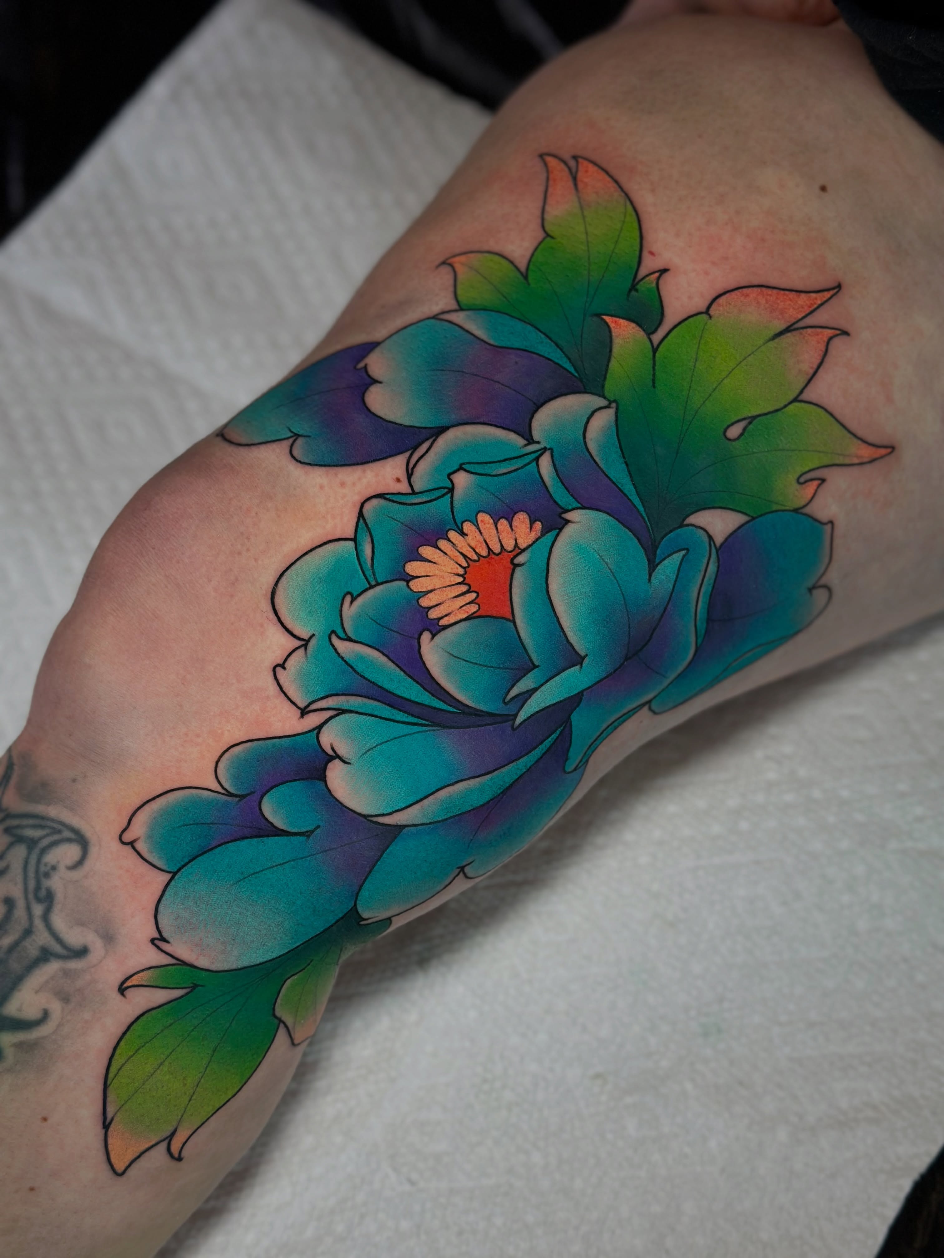 Tattoo by @tiaberrys — new_school