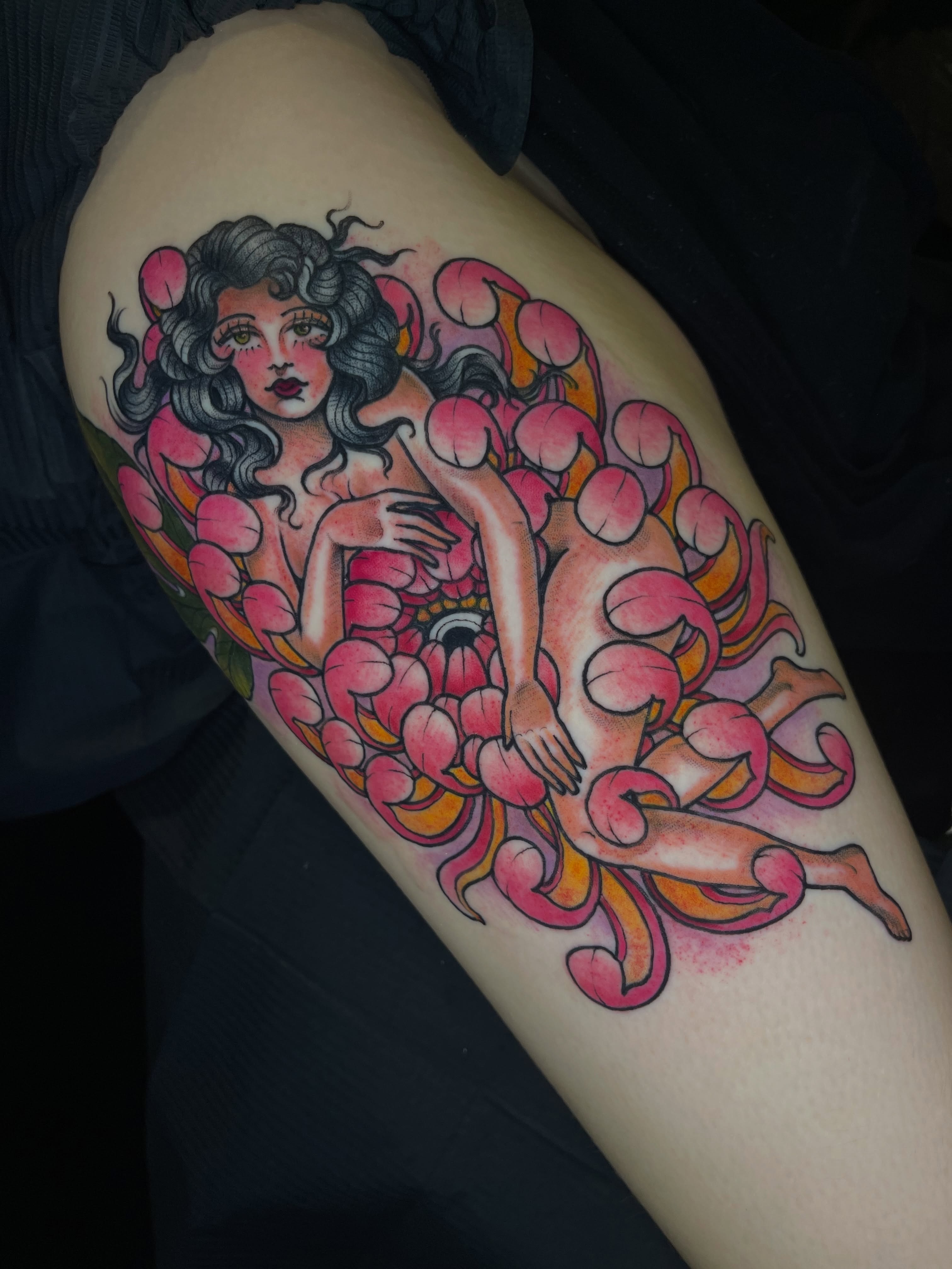 Tattoo by @carlygtattoos โ new_school, illustrative
