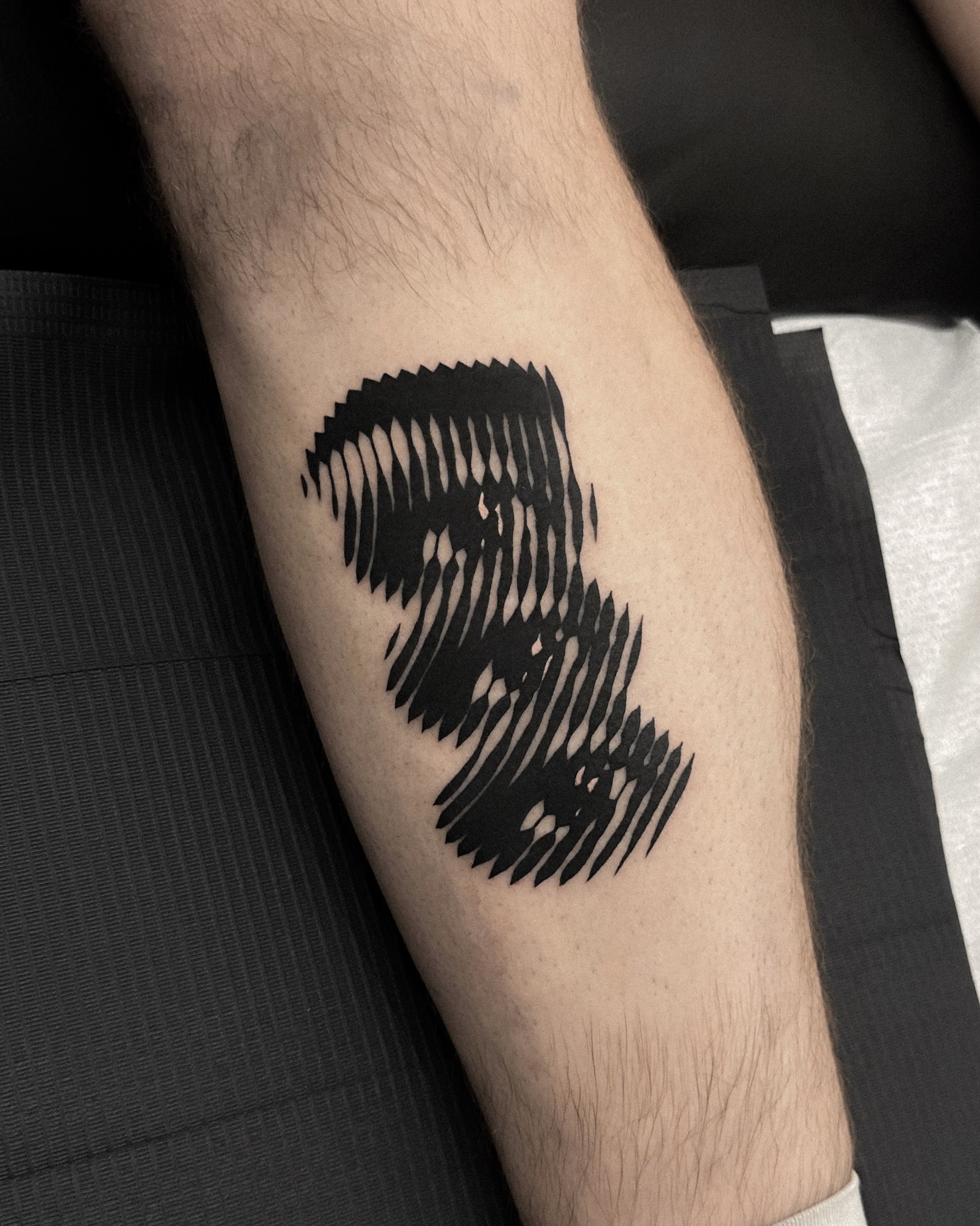 Tattoo by @beirxtt — black_and_grey