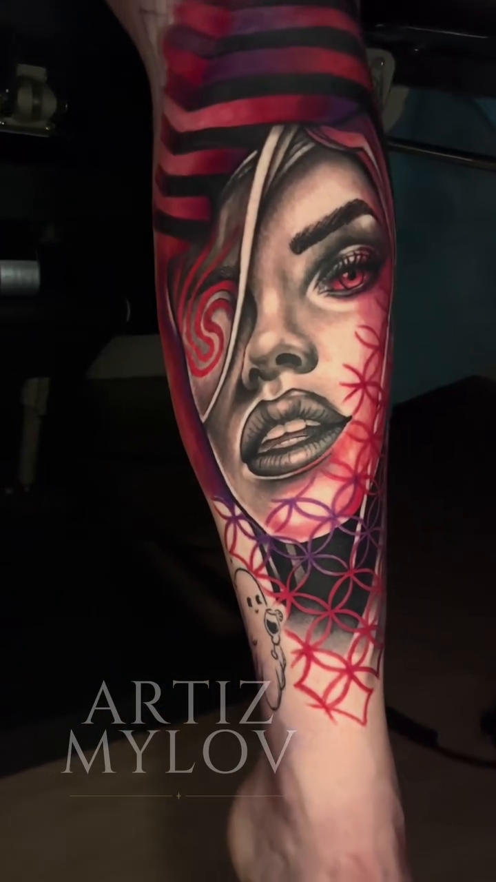Tattoo by @artizmylov — realism, trash_polka