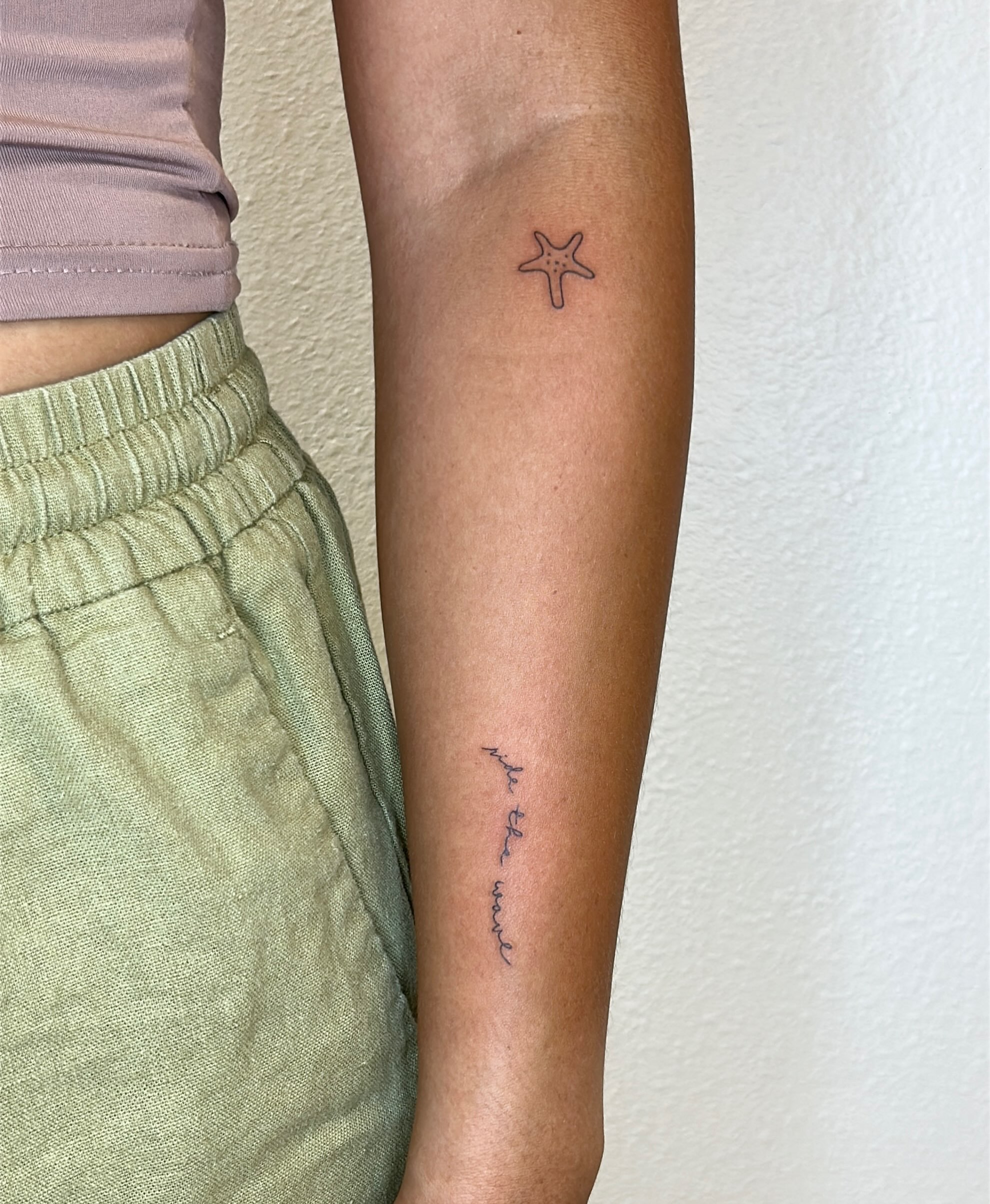 Tattoo by @tsuinami.tattoos — minimalist
