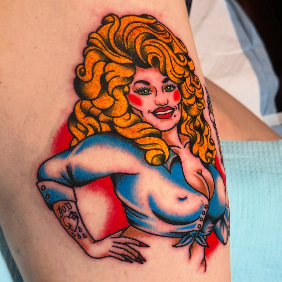 Tattoo by @kikipainmaker — american_traditional