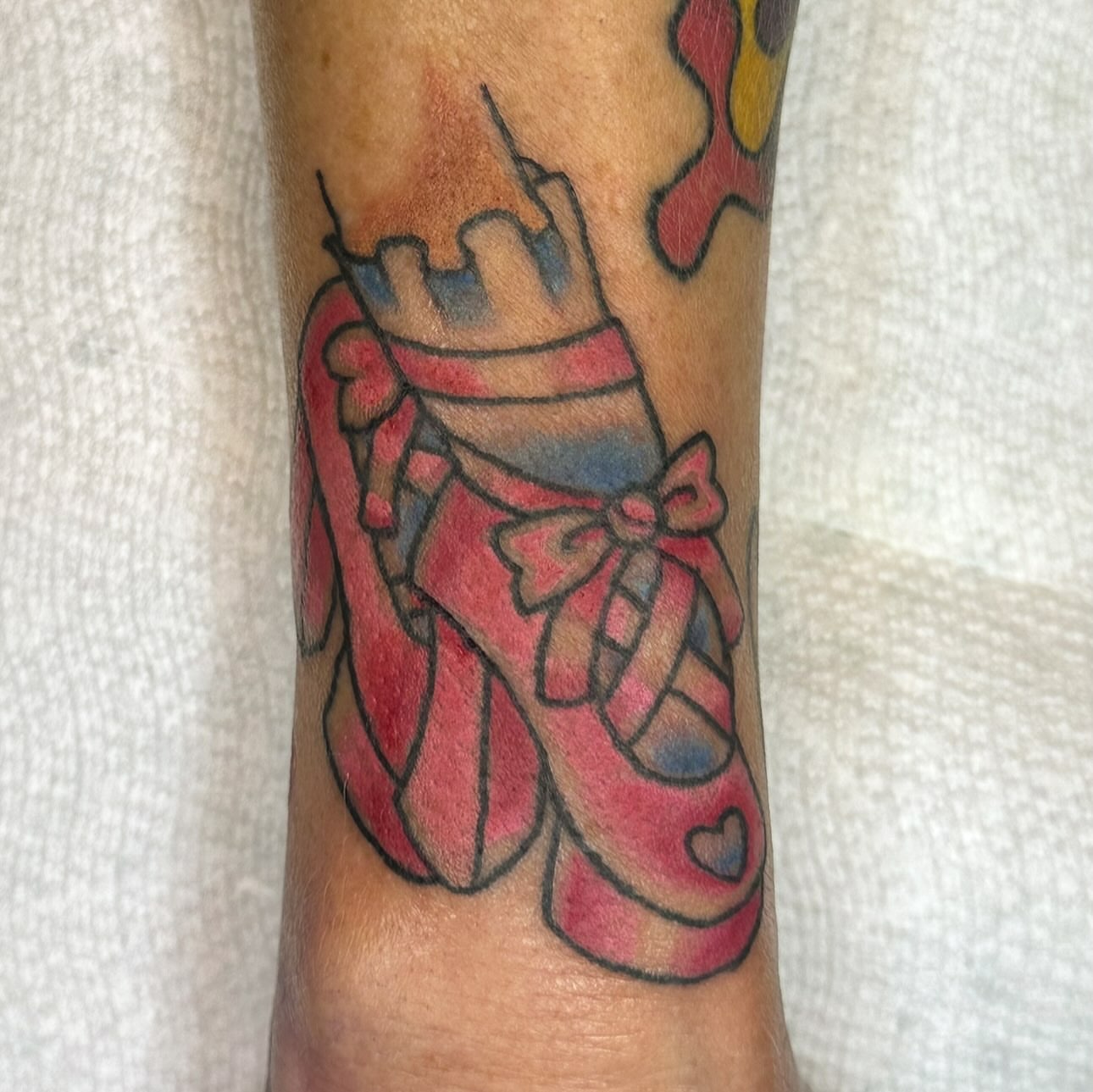 Tattoo by @soapytattoo — american_traditional