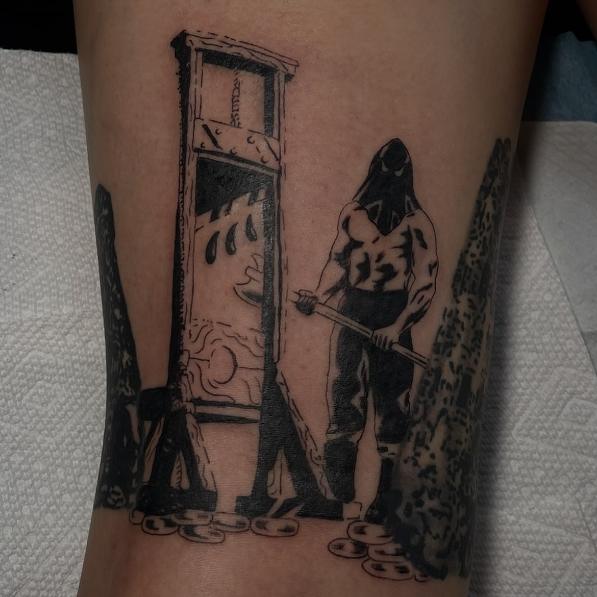 Tattoo by @chrissyungrew โ black_and_grey