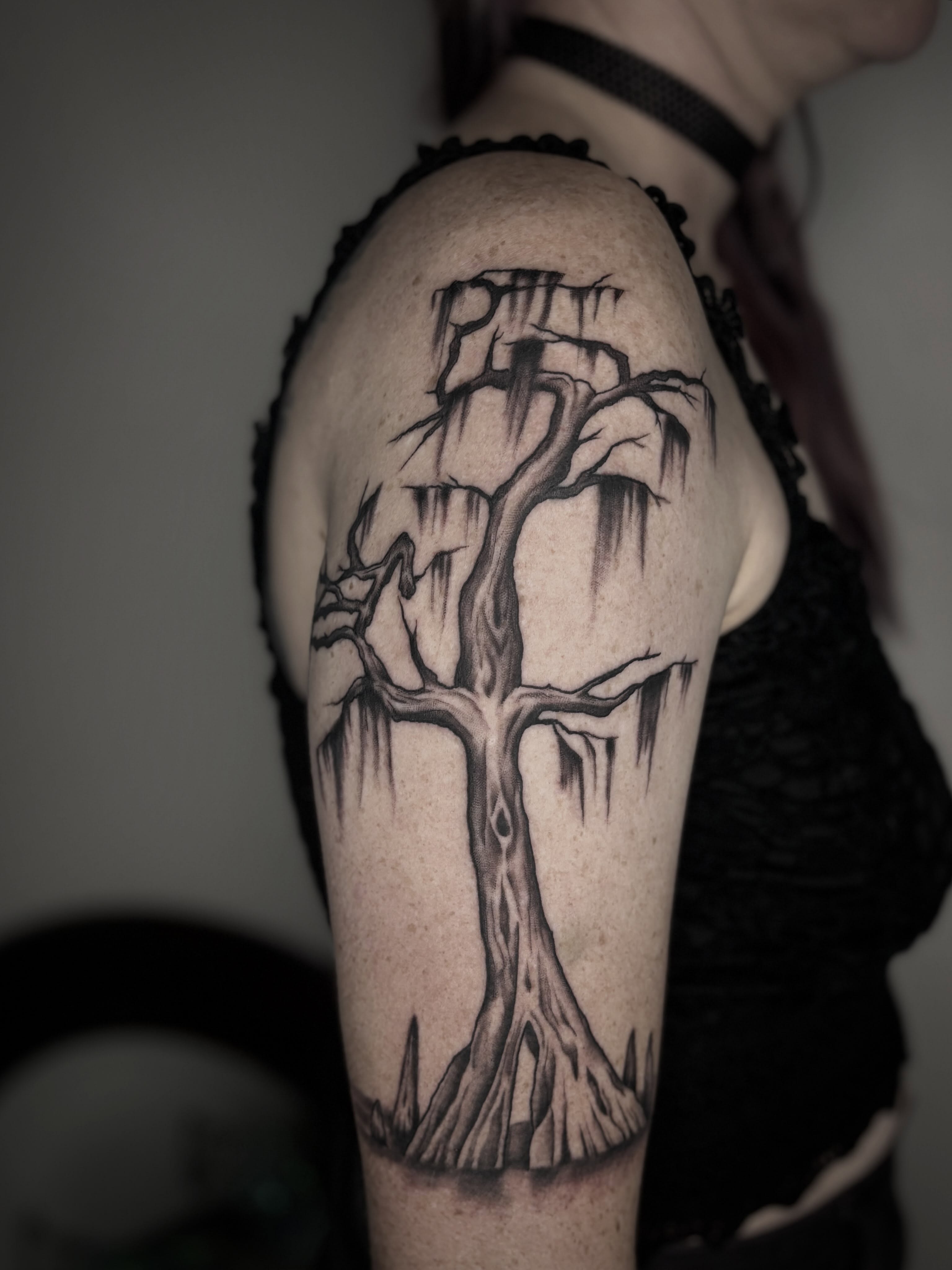 Tattoo by @hannah_thehammer_tattoos — black_and_grey