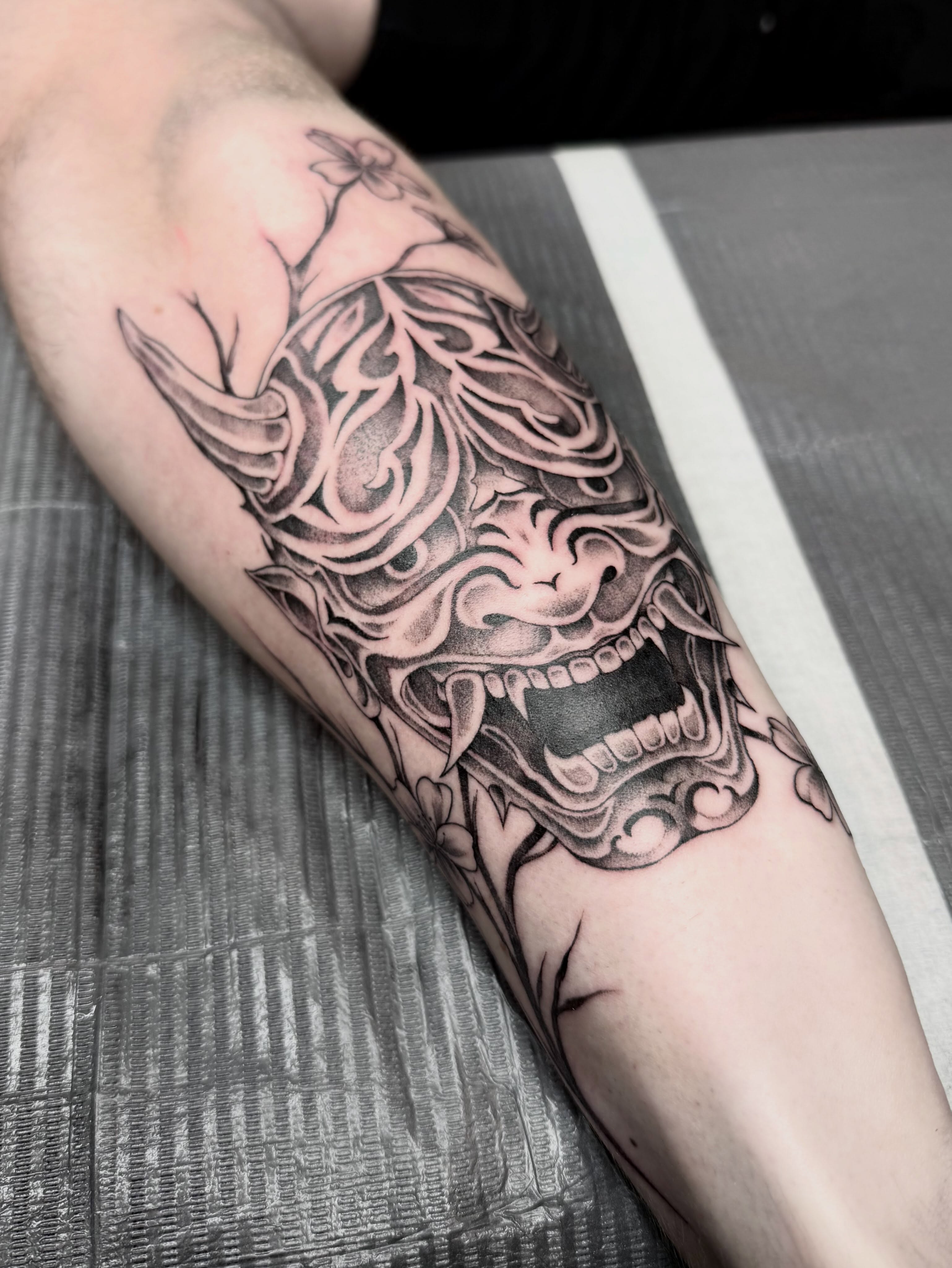Tattoo by @summertats — black_and_grey