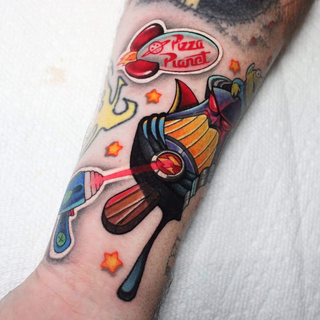 Alien spaceship American traditional tattoo on the forearm by πΆππ πΎππππππ