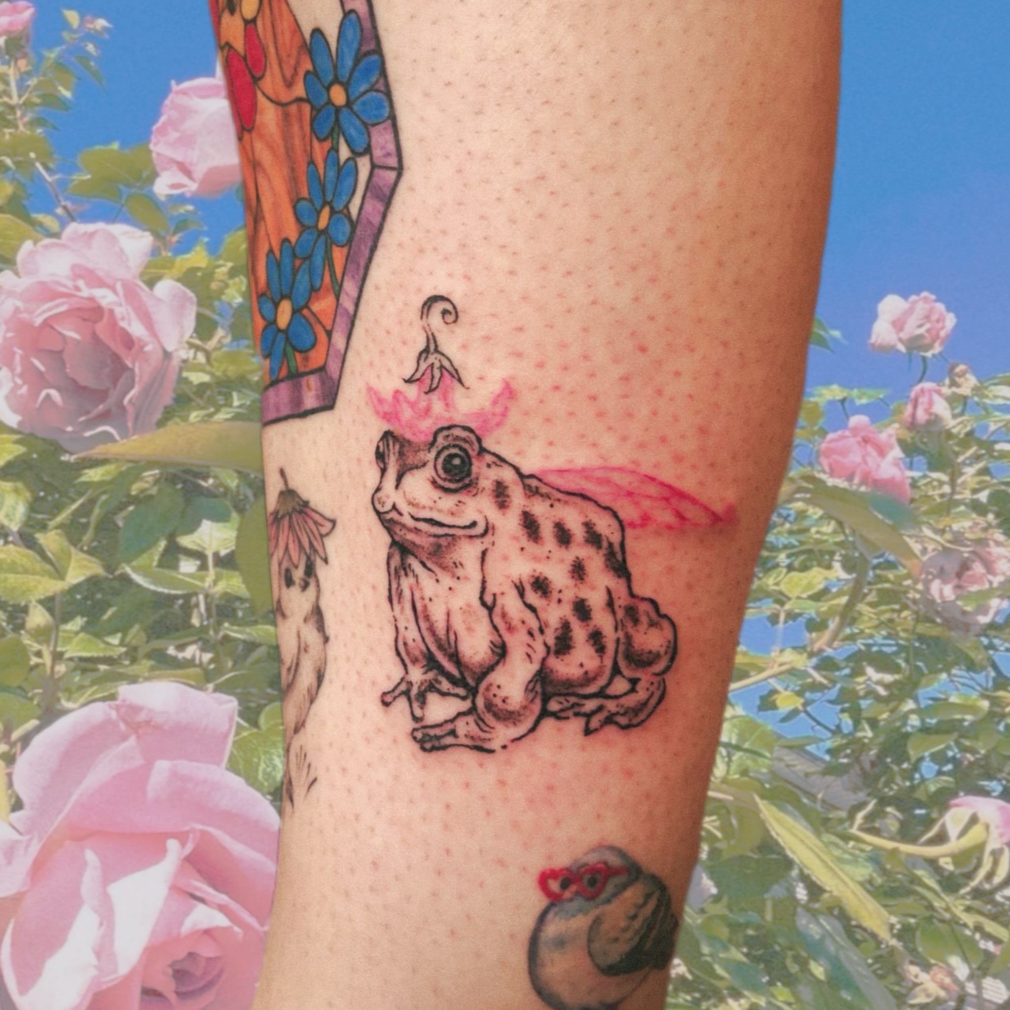 Tattoo by @little___altars โ dotwork