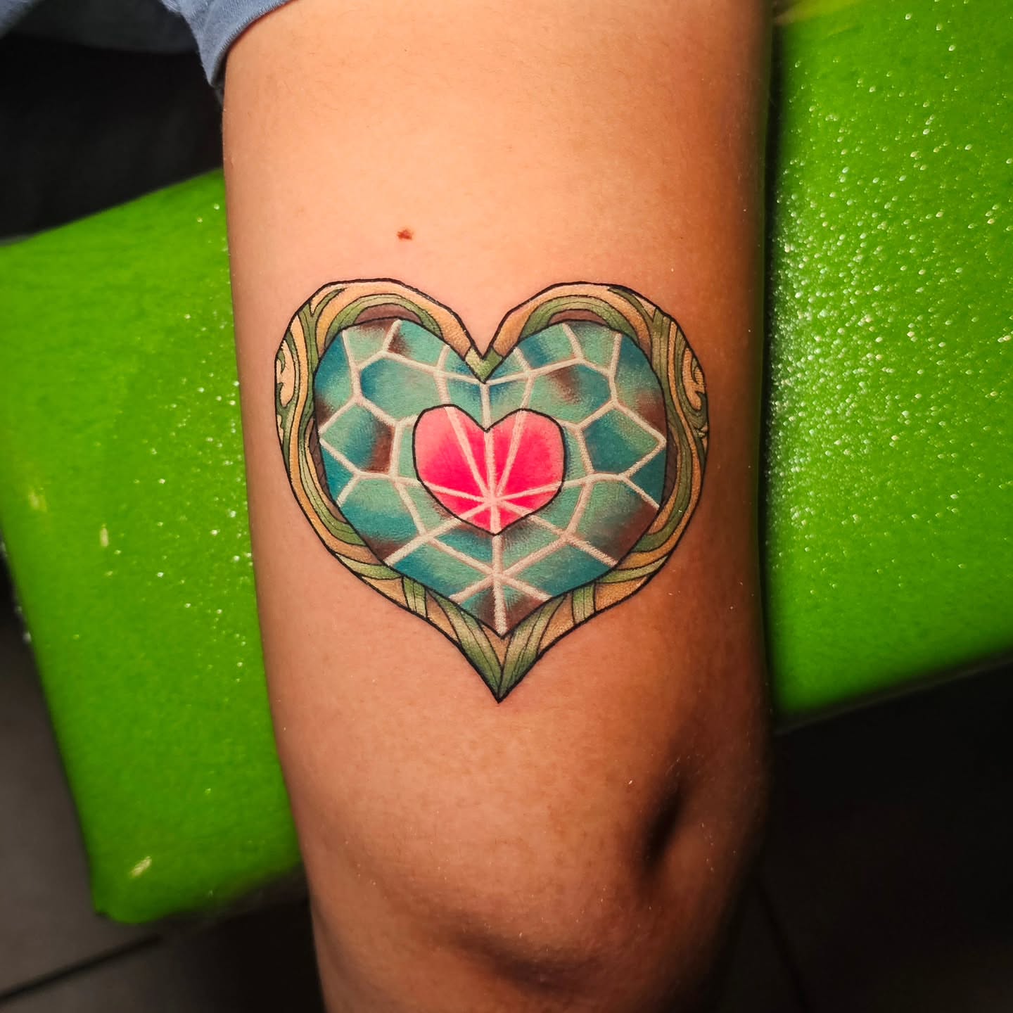 Heart geometric tattoo on the forearm by πππ¦ππ§ππ‘π ππ¨ππππππ’π§π¨'π¬ πππππ¨π¨π¬