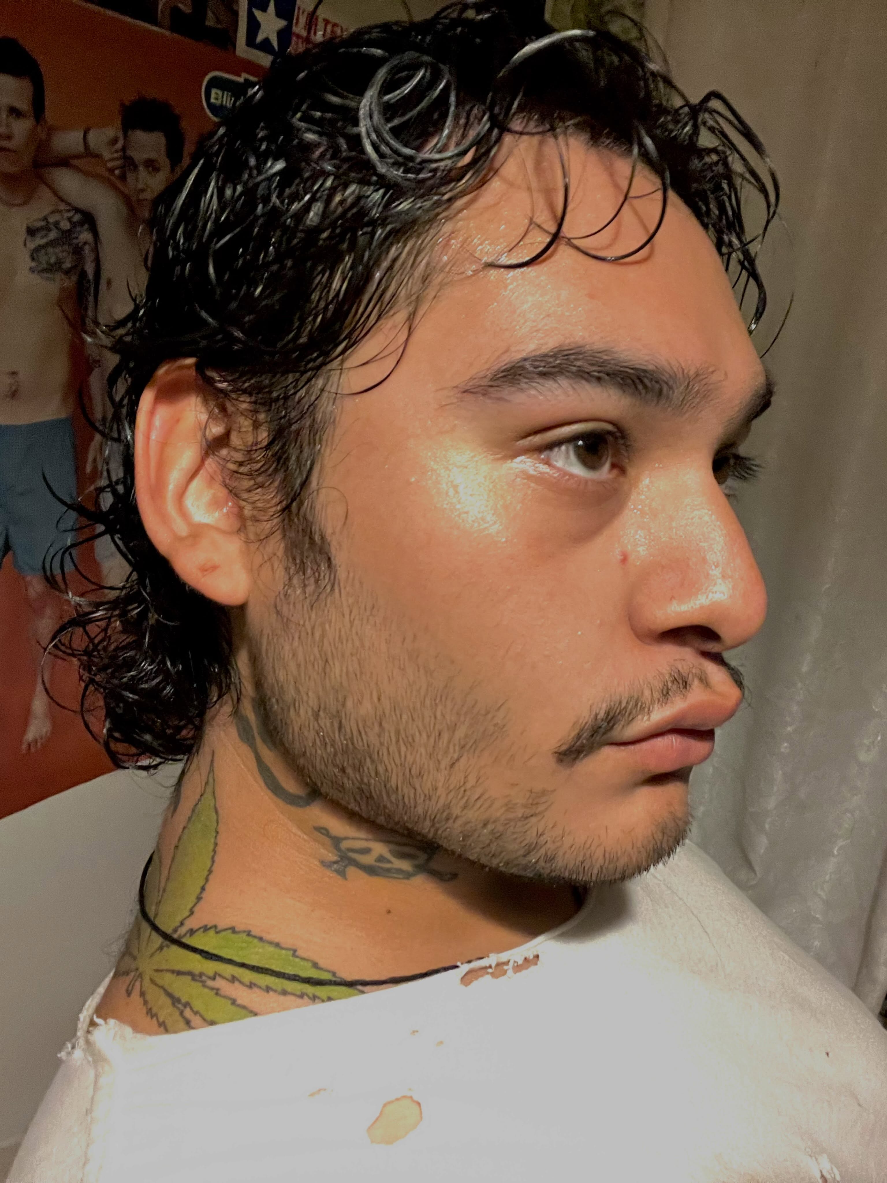 Leaf American traditional tattoo on the neck by jonatan