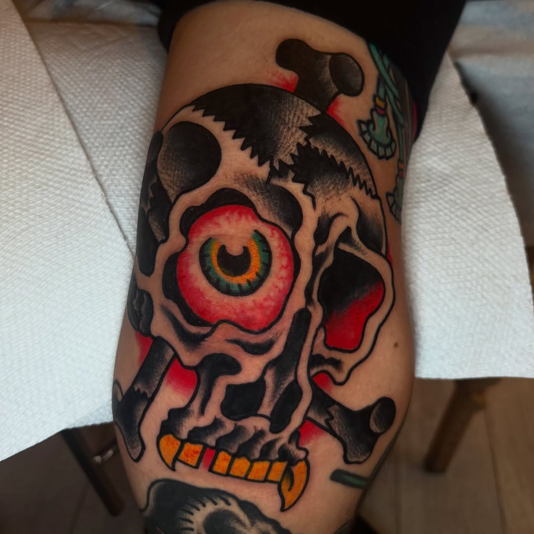 Tattoo by @isantotattoo — american_traditional
