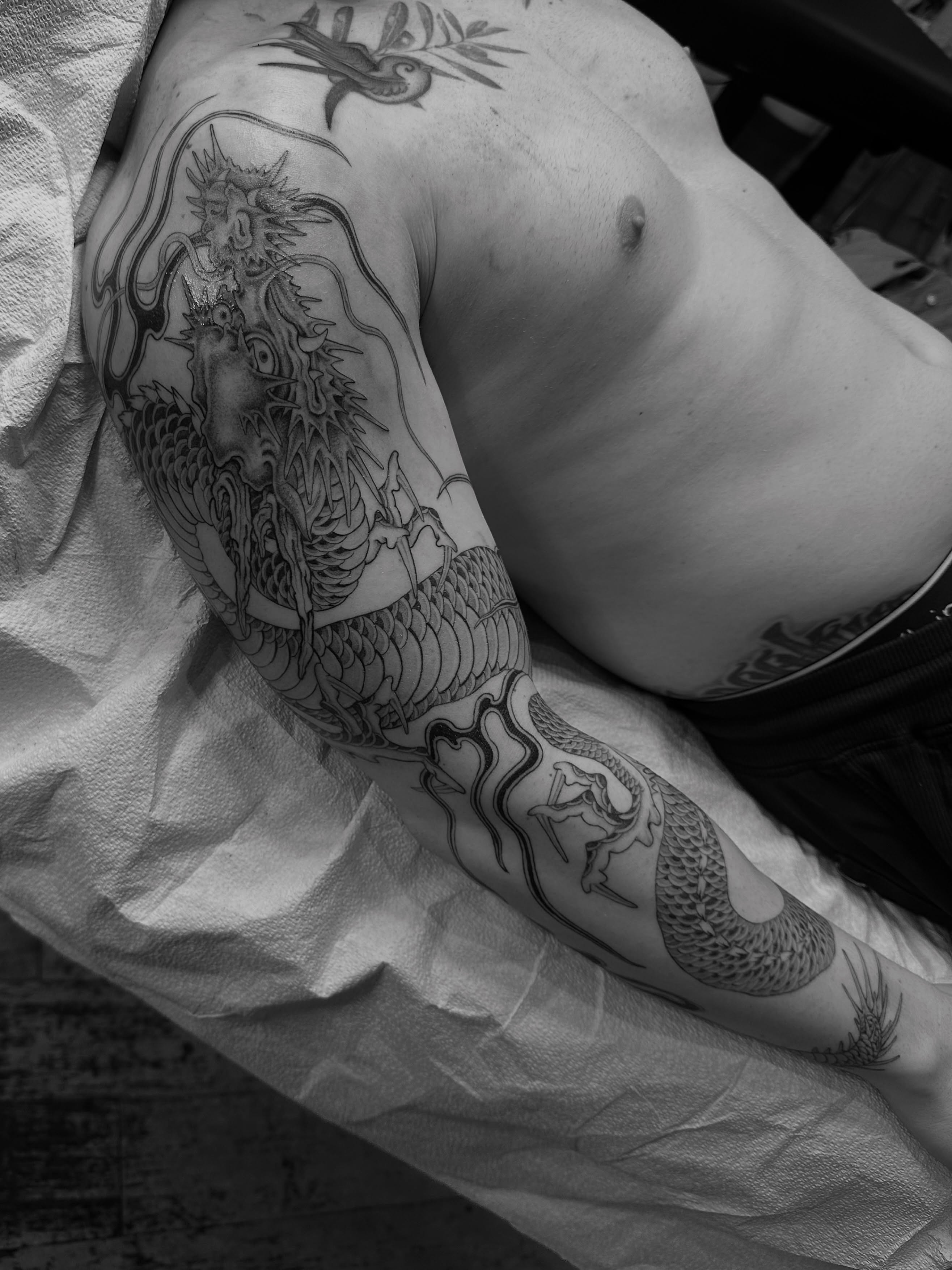Tattoo by @adriannastabs — black_and_grey, japanese_irezumi