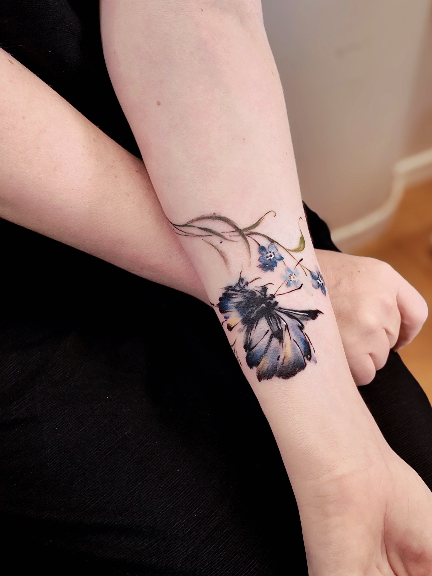 Tattoo by @junsinkmontreal — watercolor