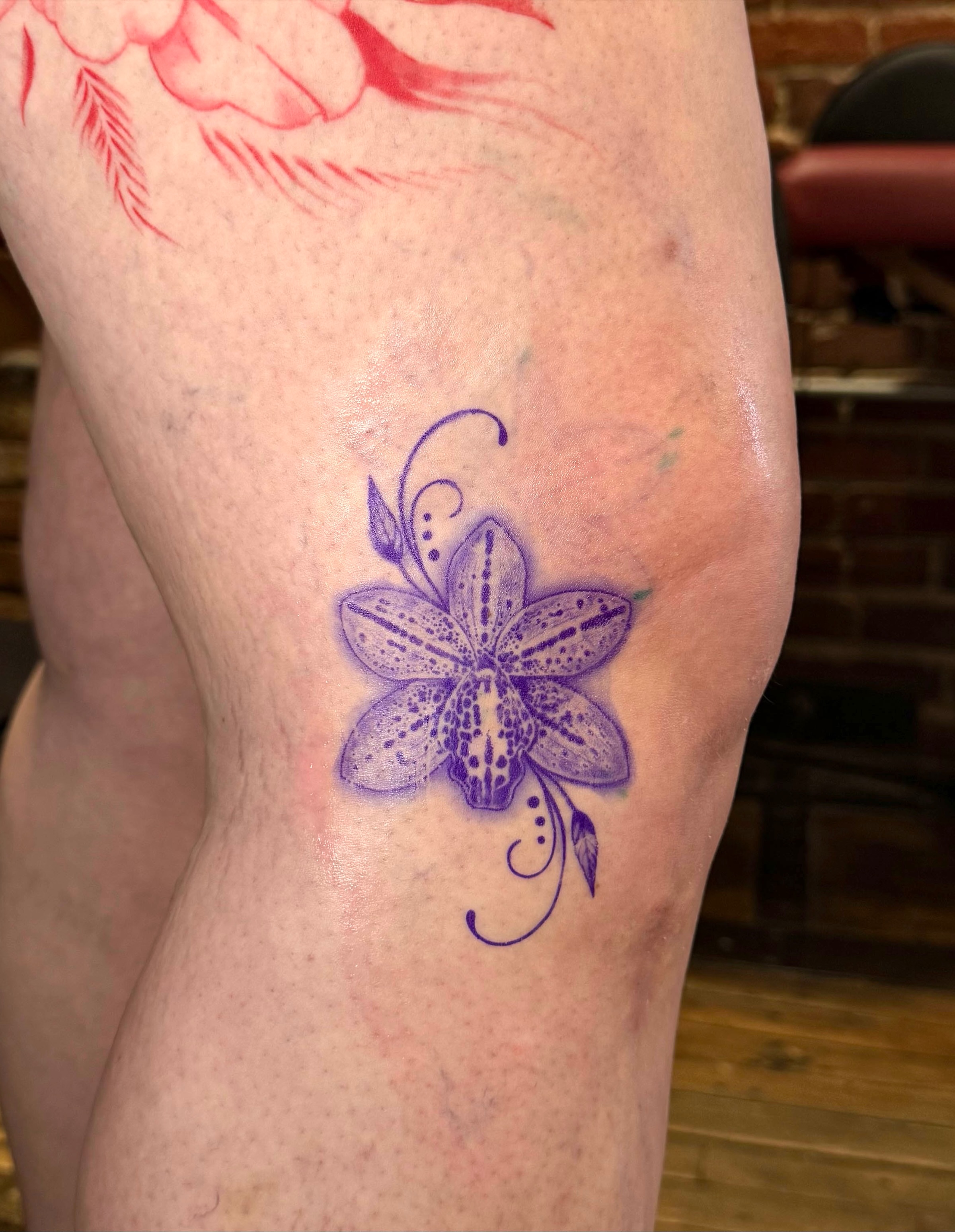 Tattoo by @toozentattoos — dotwork