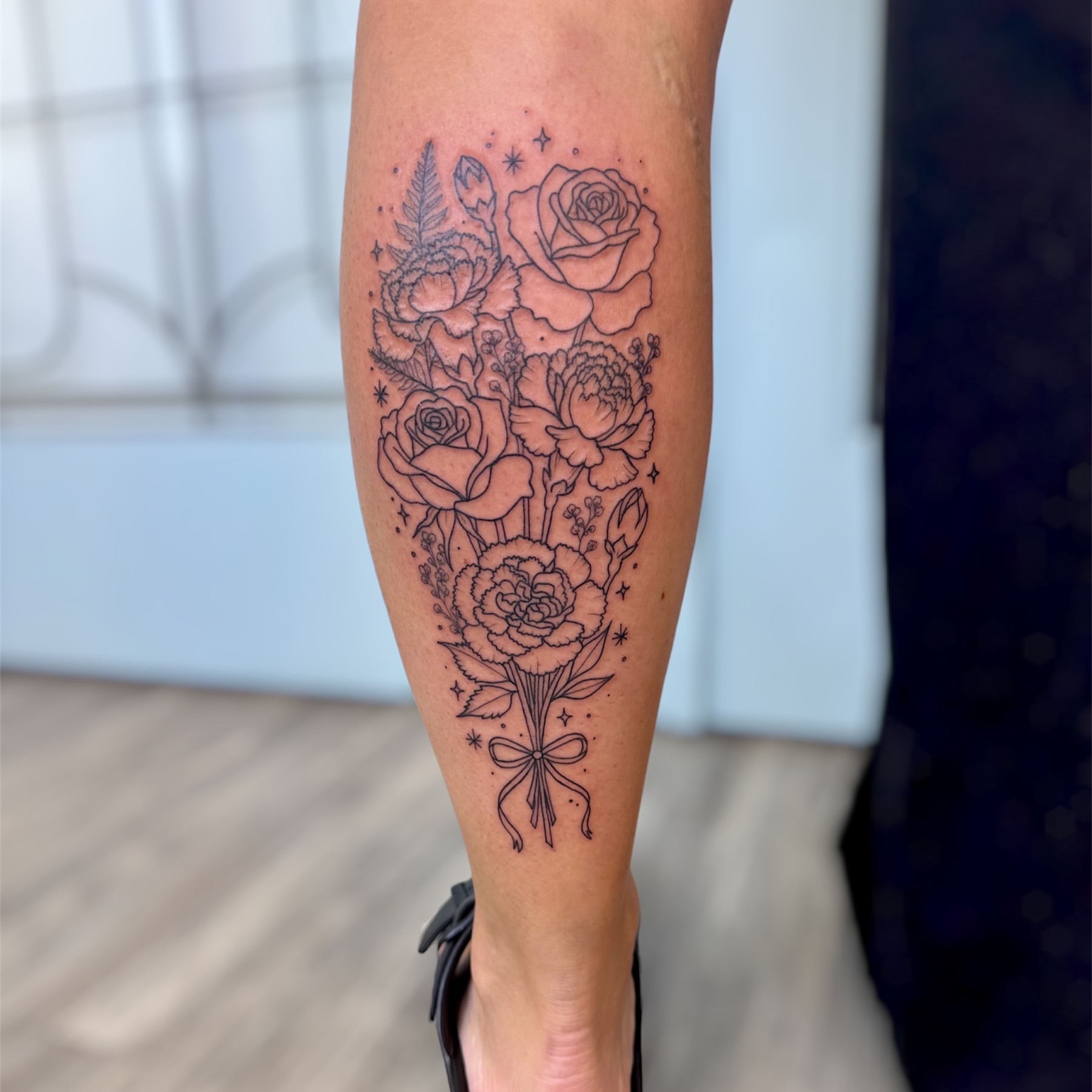 Tattoo by @disnerdtattoo — black_and_grey