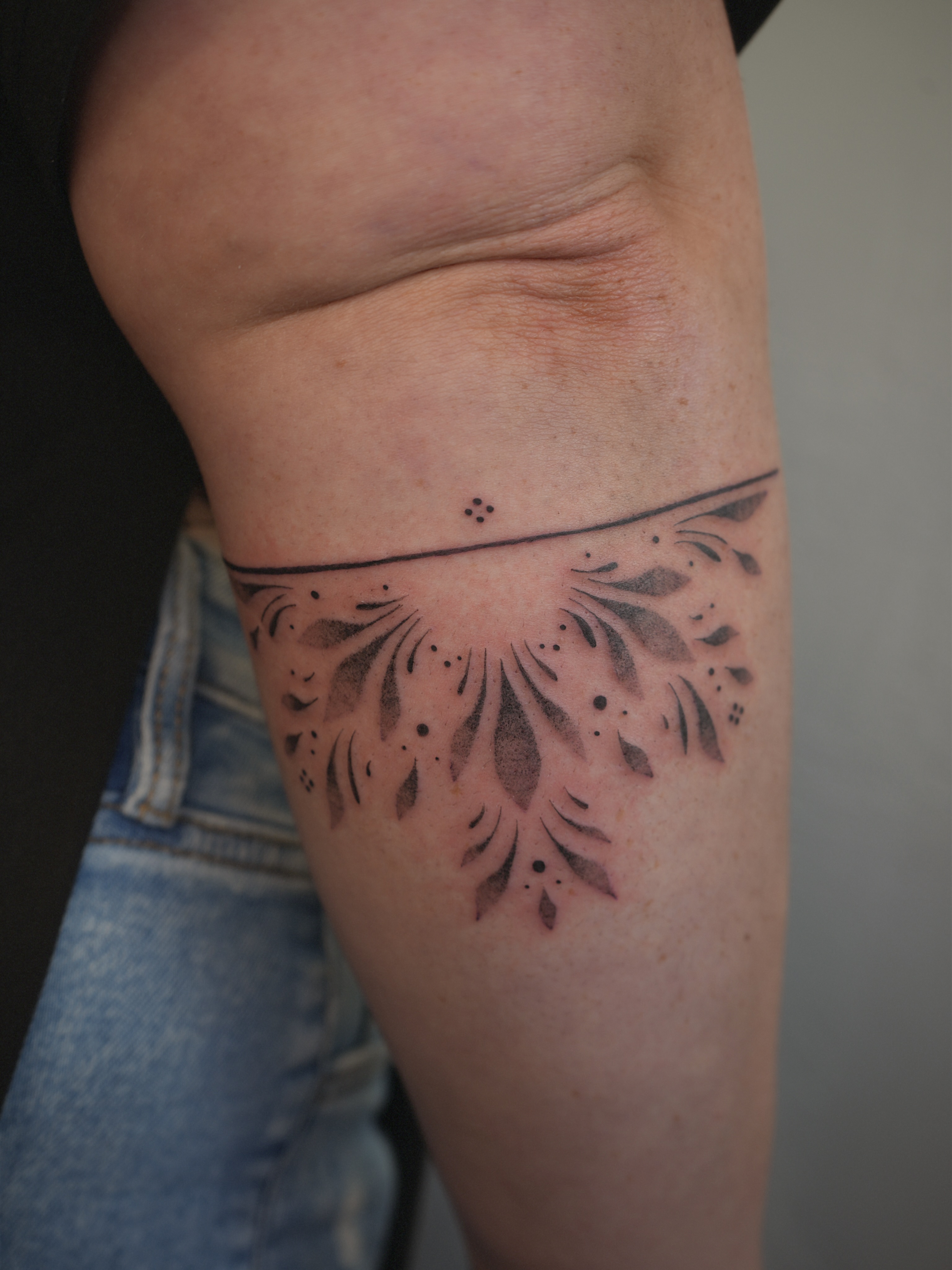 Tattoo by @burningrebelliontattoo β dotwork
