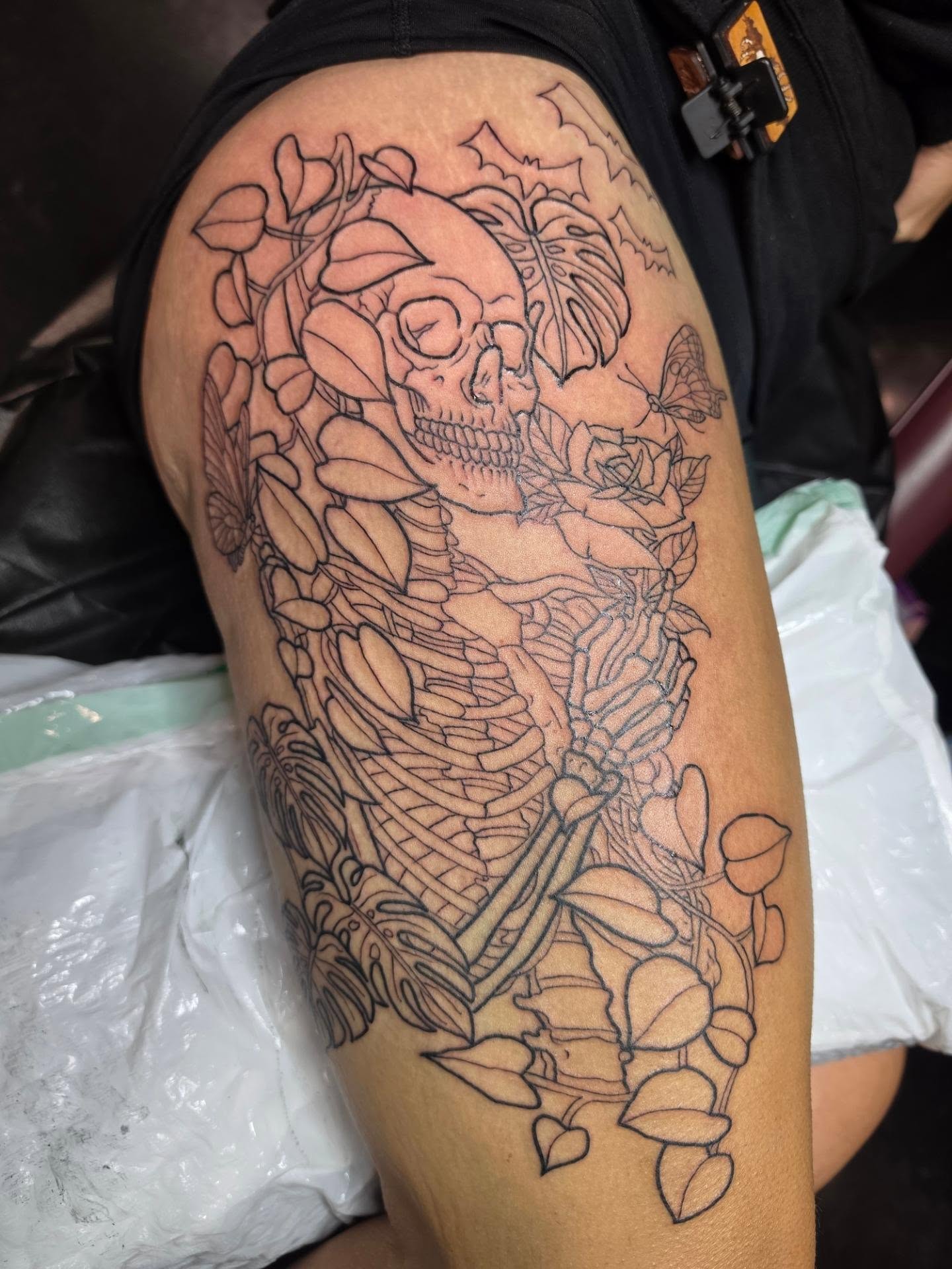 Tattoo by @victoriahtattoos — black_and_grey, realism