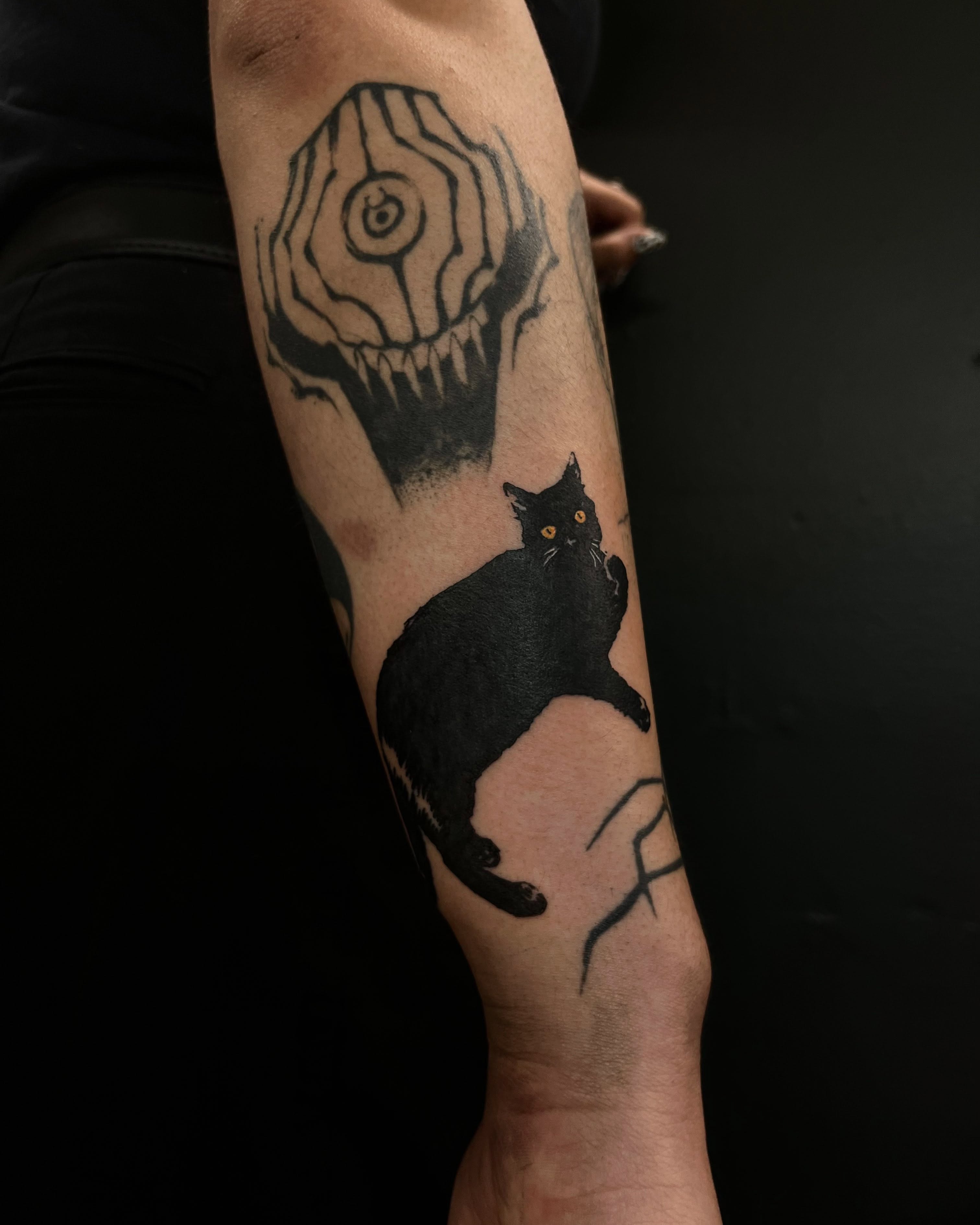 Tattoo by @pls_tnx — black_and_grey, dark_realism