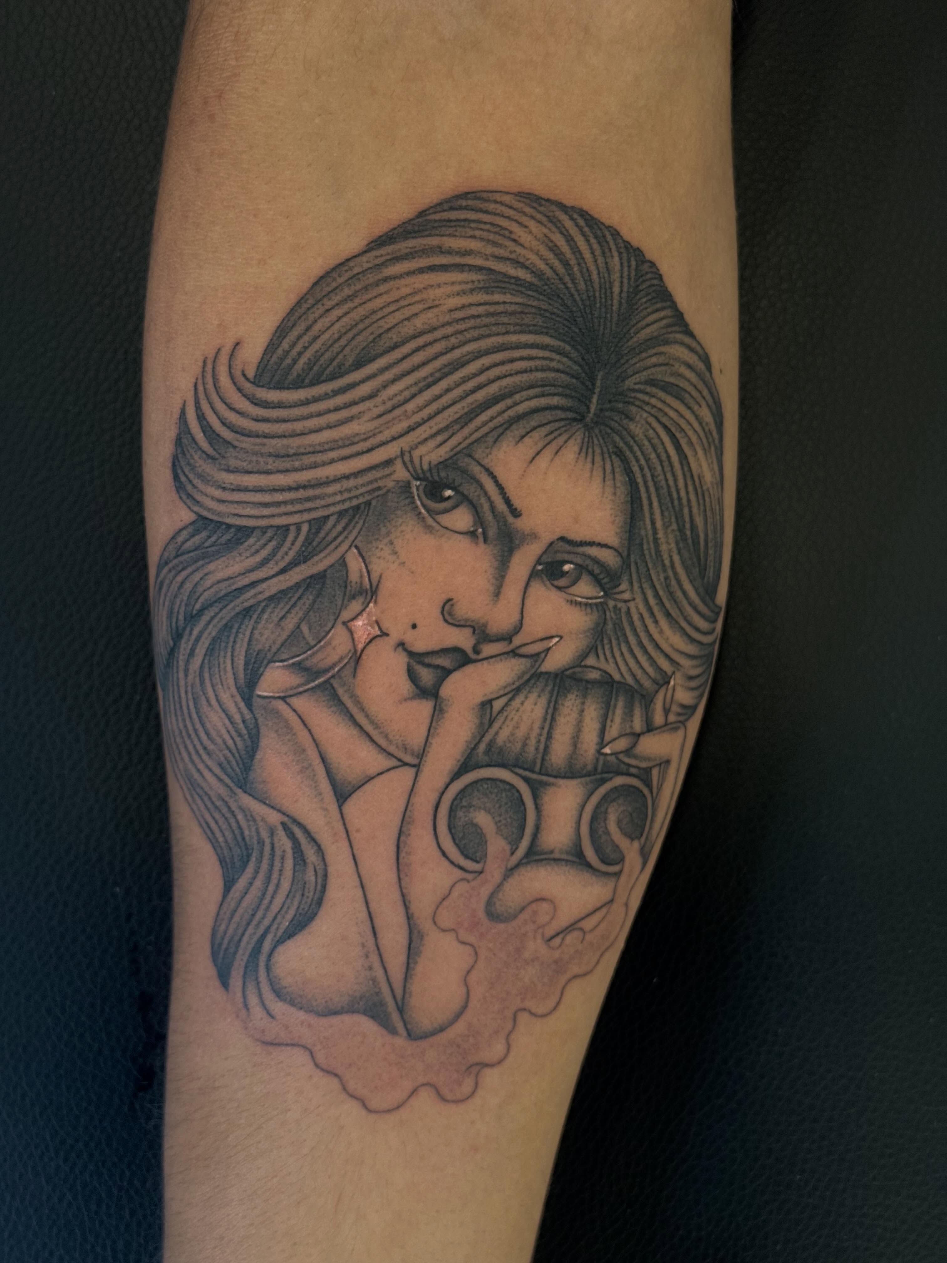 Tattoo by @mattytattsaz — black_and_grey