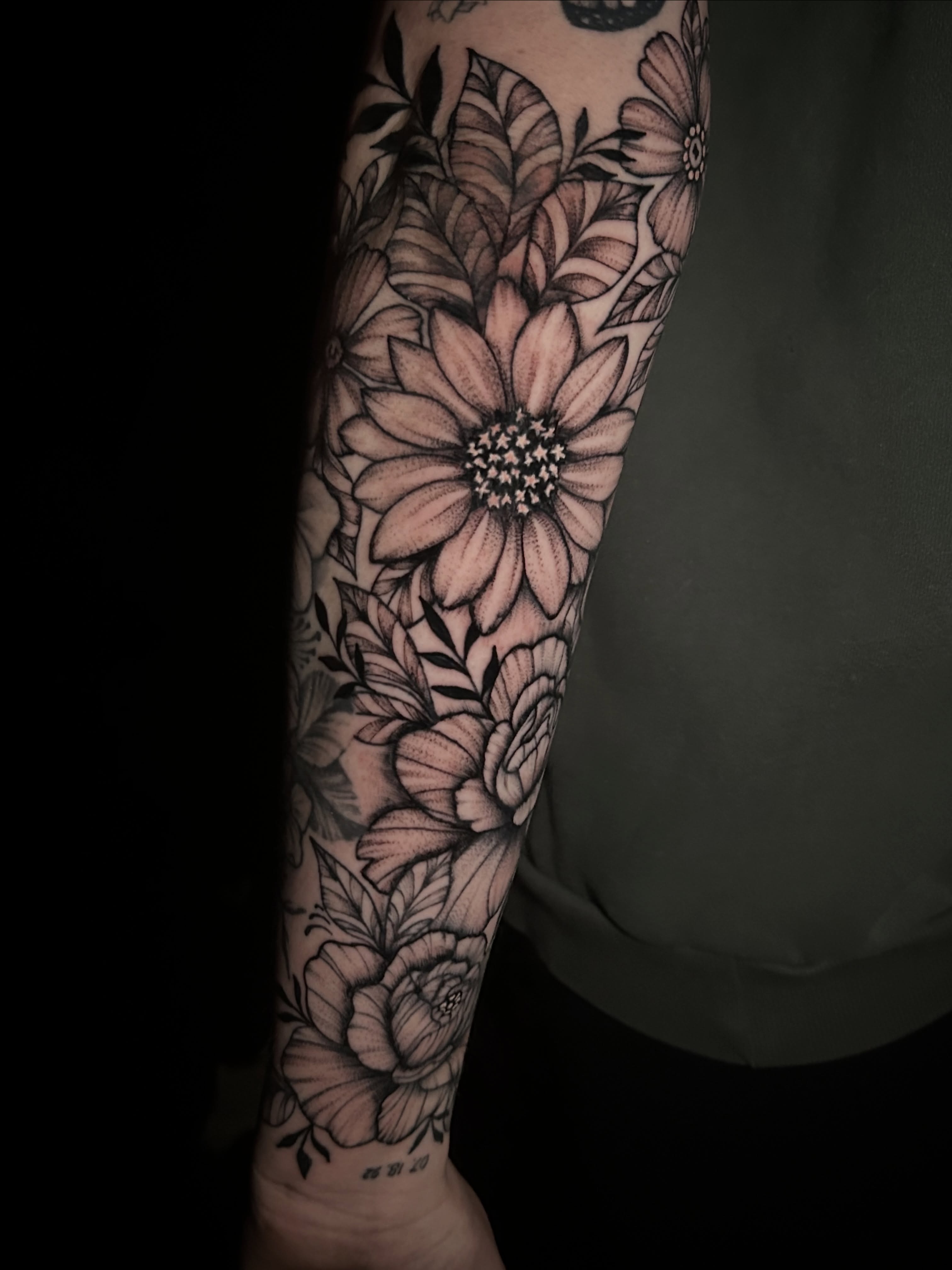 Tattoo by @kirstenlouise_tattoos — black_and_grey