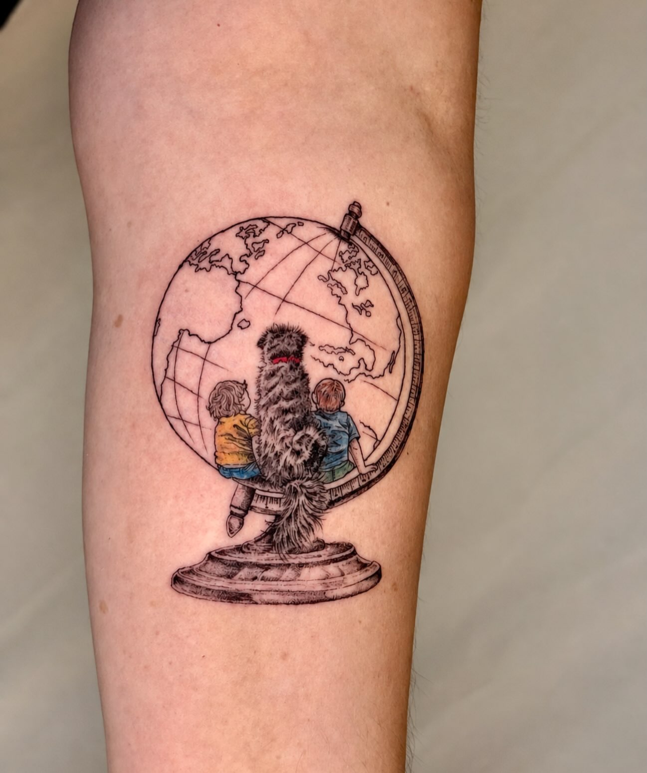 Tattoo by @varonyart — realism, dotwork