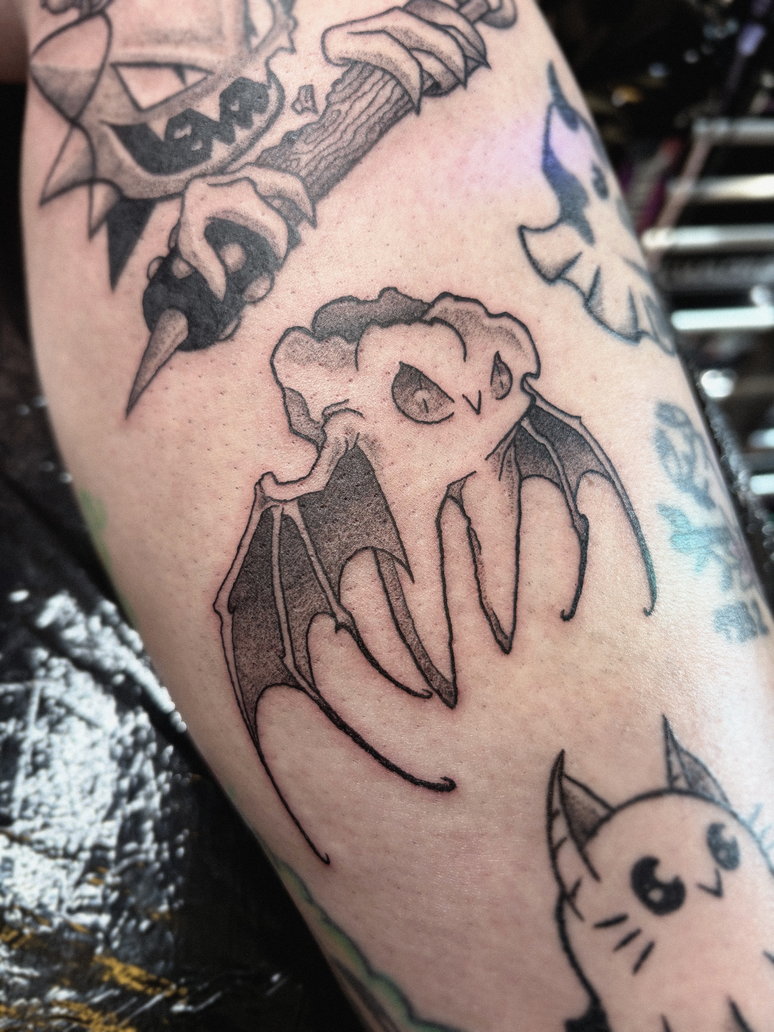 Tattoo by @collectitats โ black_and_grey