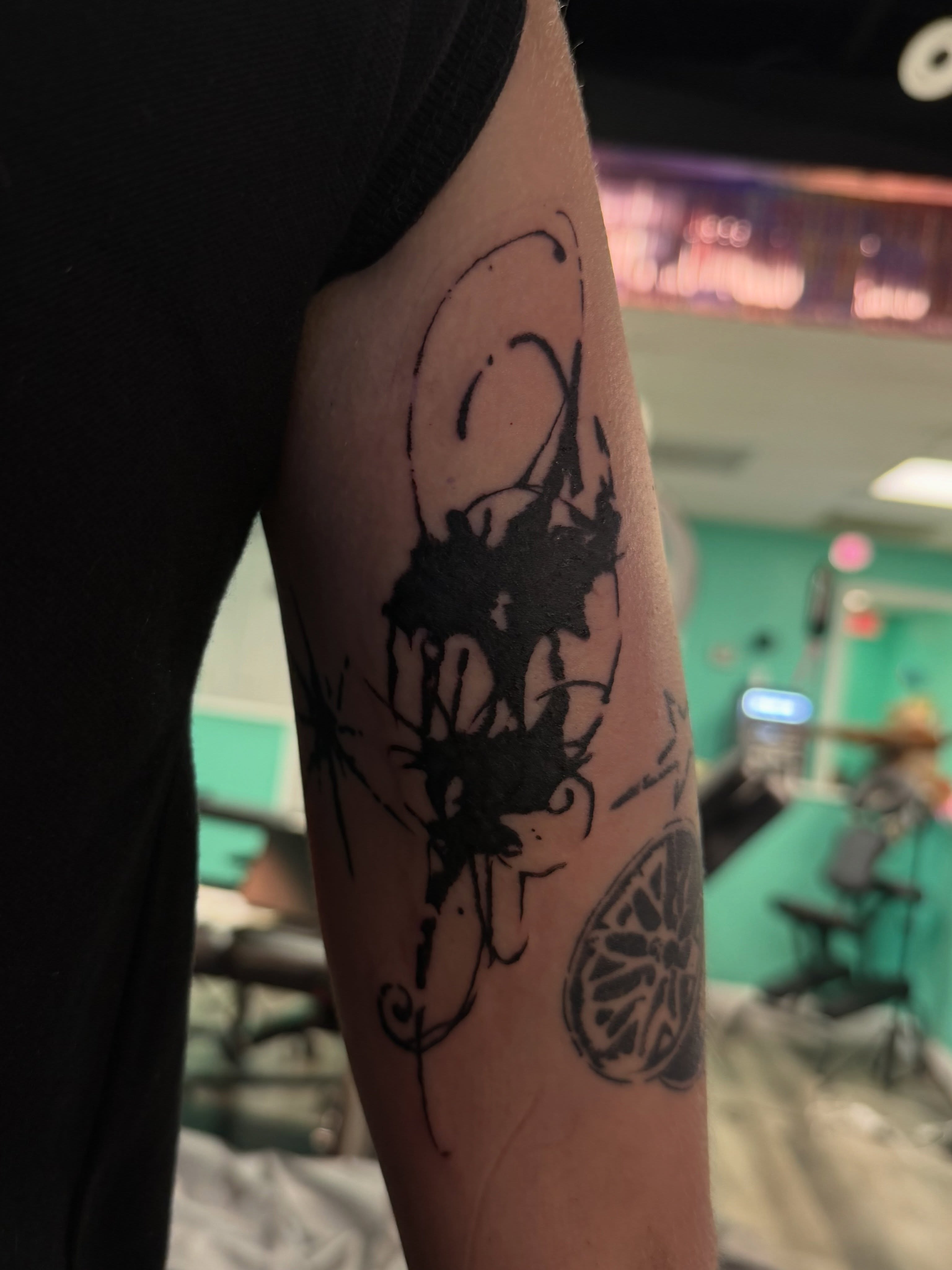 Abstract design black and grey tattoo on the forearm by ✧˖° mitch ✧˖°