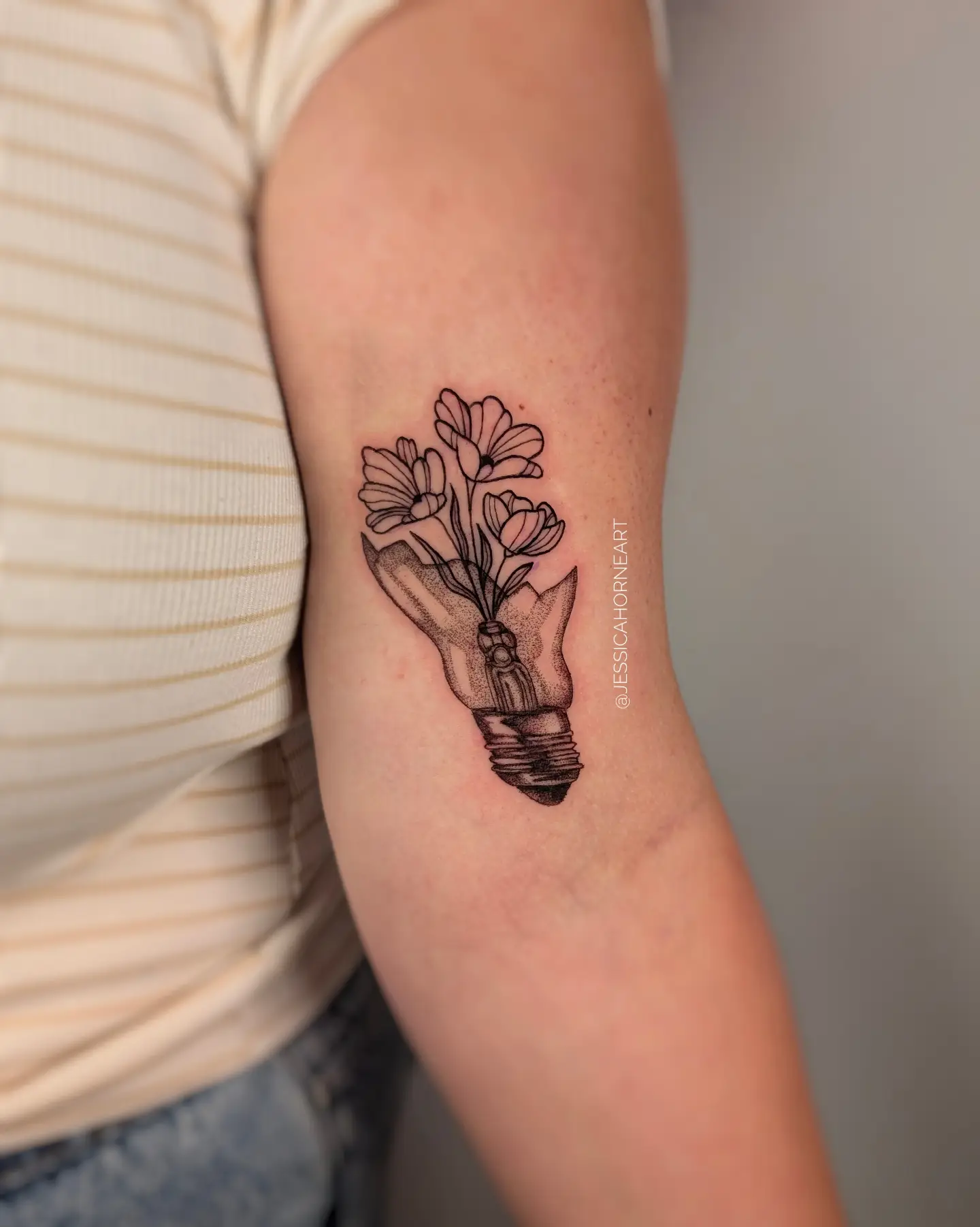 Tattoo by @jessicahorneart β black_and_grey