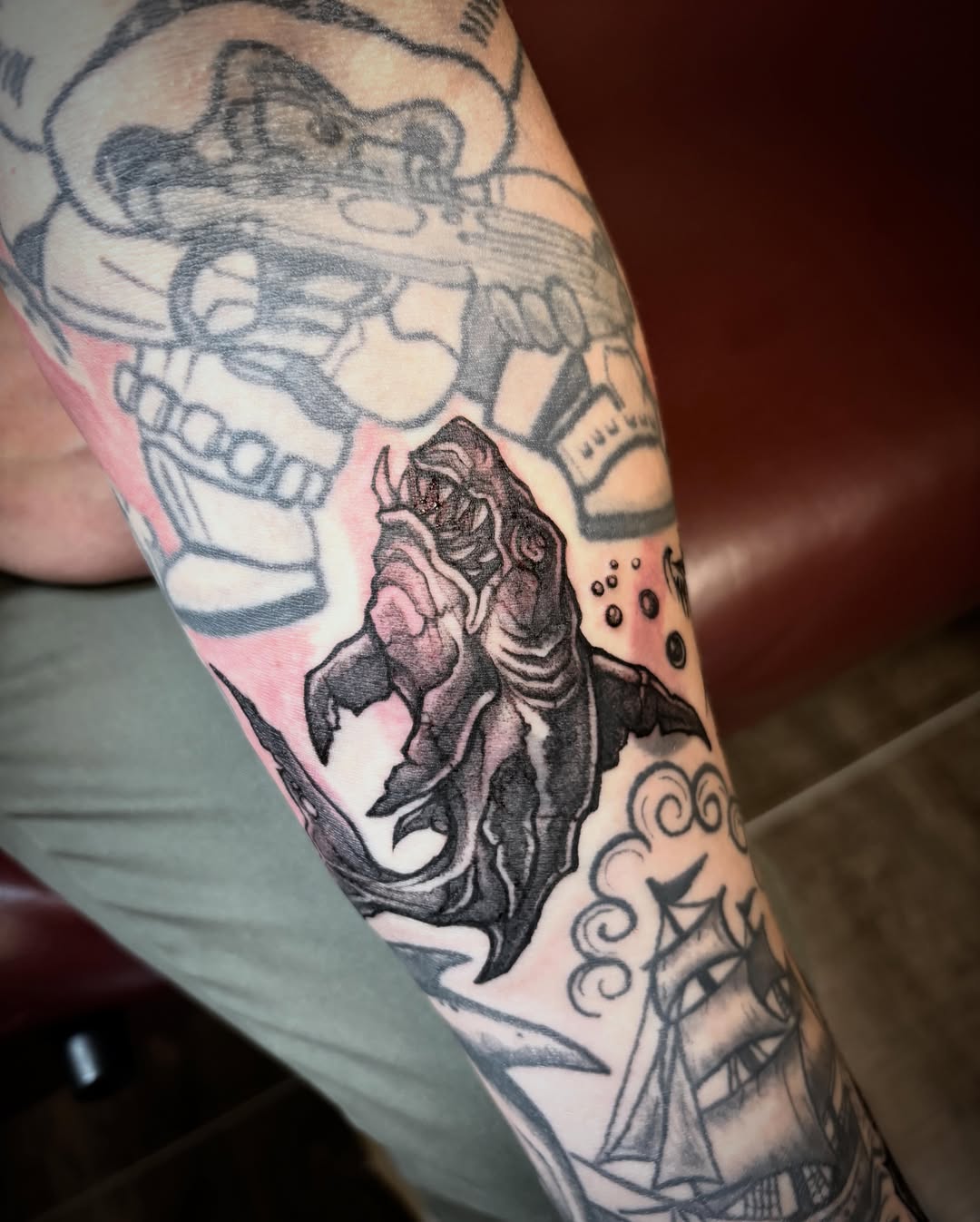 Tattoo by @lynscorpse — american_traditional, black_and_grey