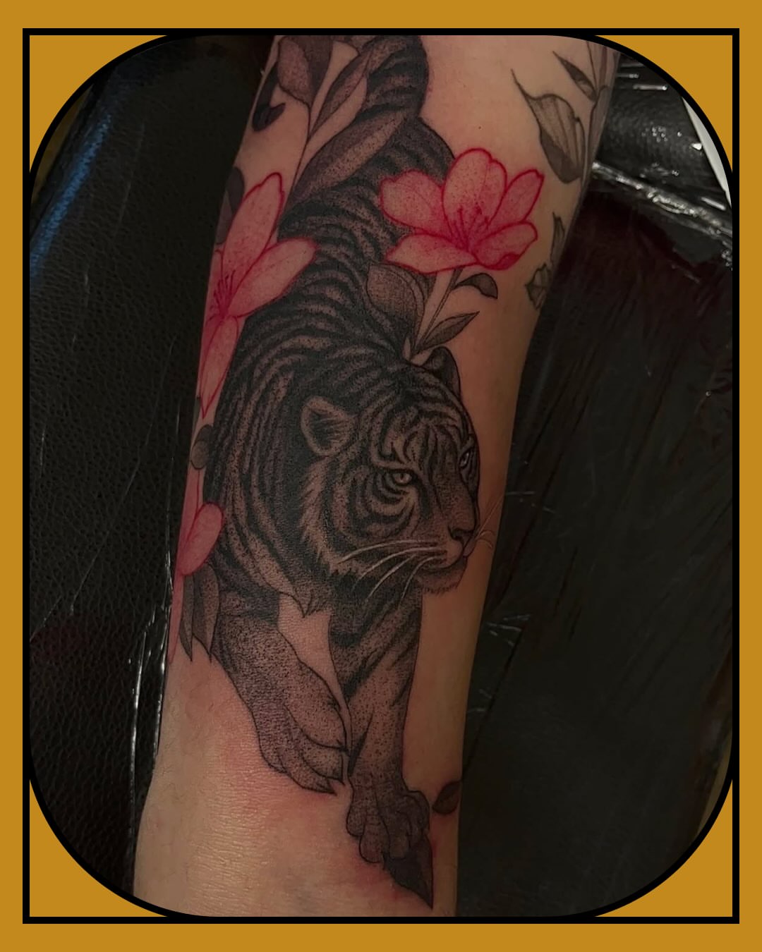 Tattoo by @jinx_inkz β dotwork, realism