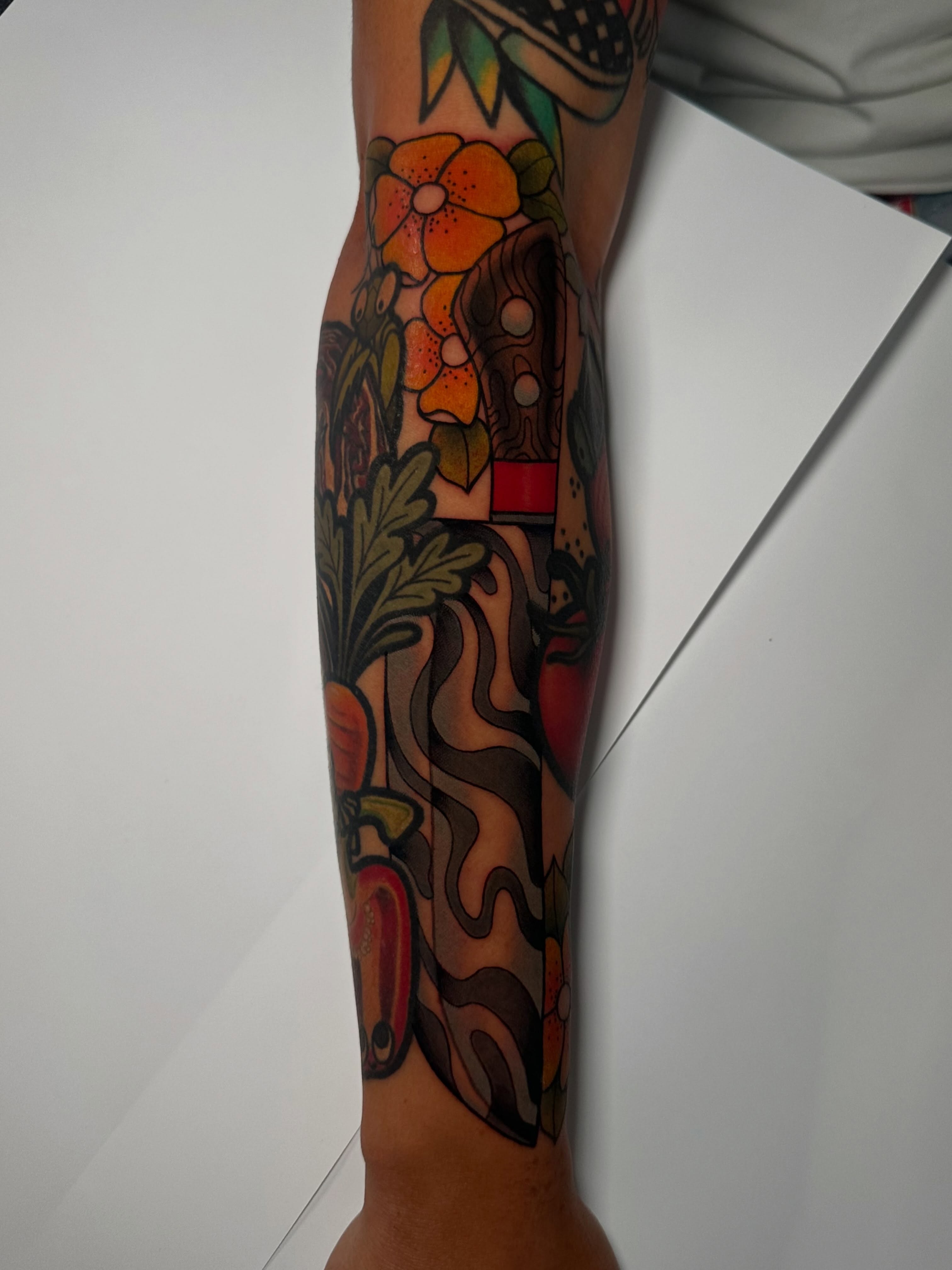 Tattoo by @happycampertattoos โ american_traditional