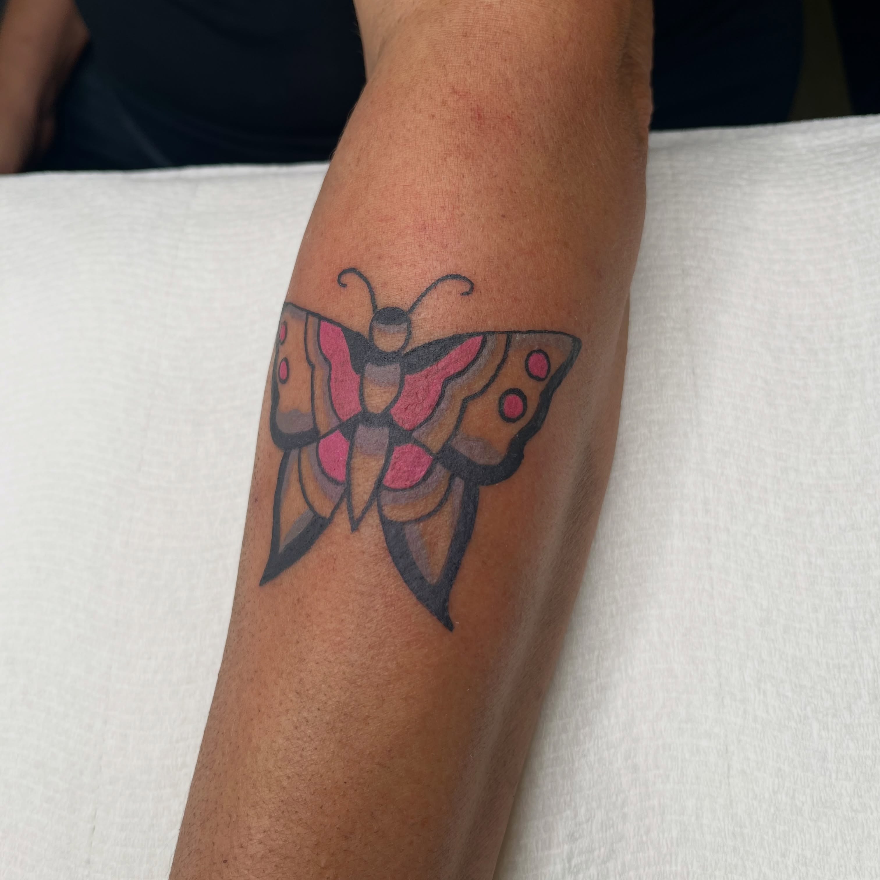 Tattoo by @mentalagonytattoo — dotwork