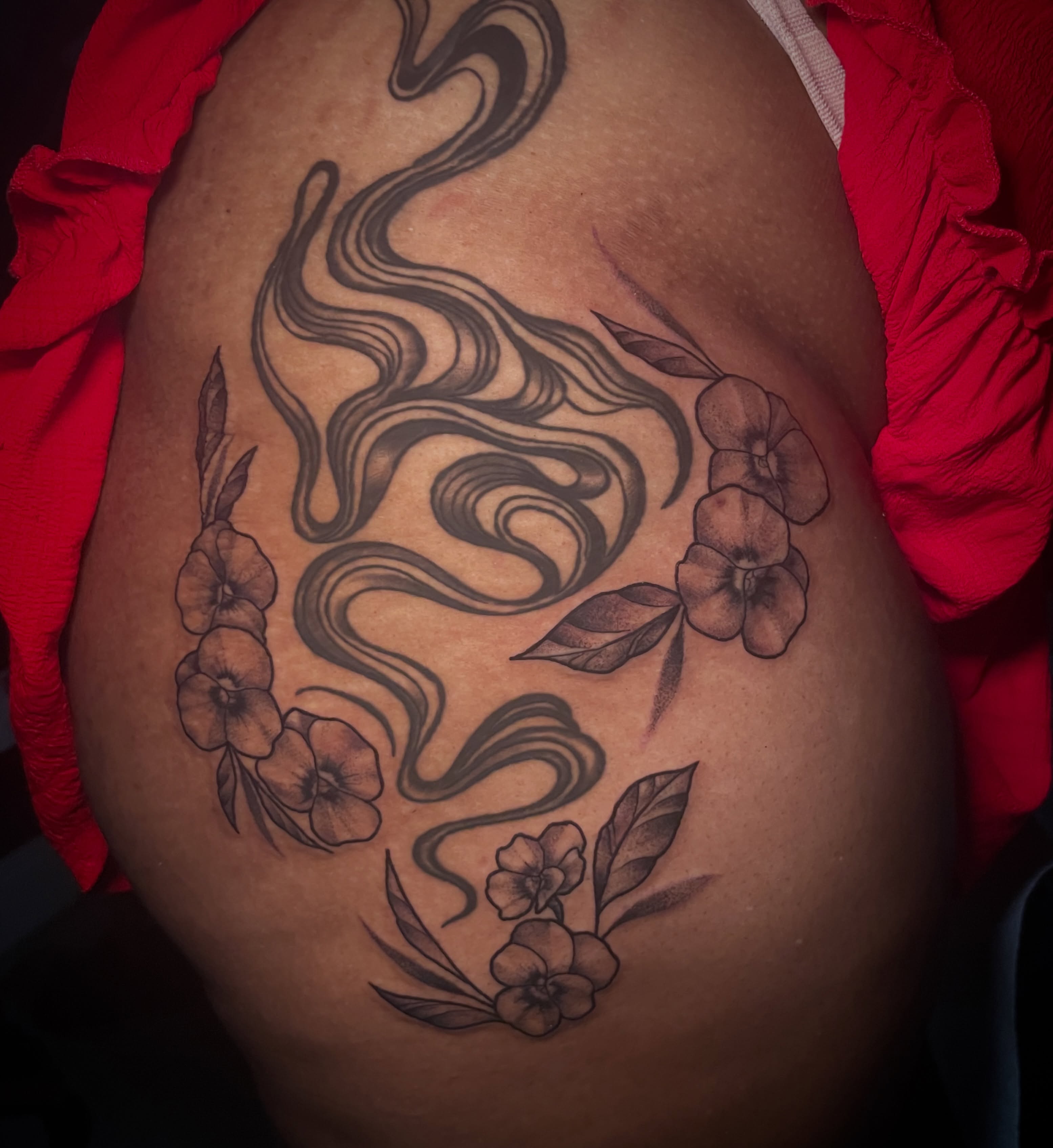 Tattoo by @maditattz — black_and_grey