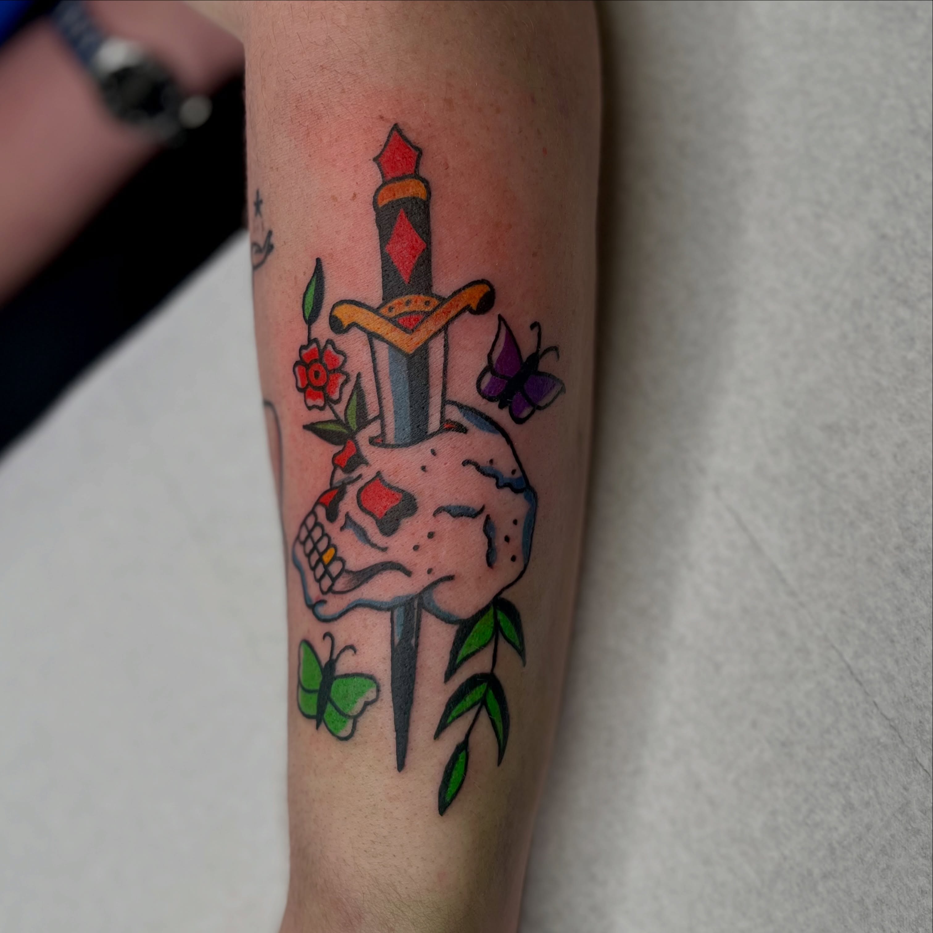 Tattoo by @mentalagonytattoo — american_traditional