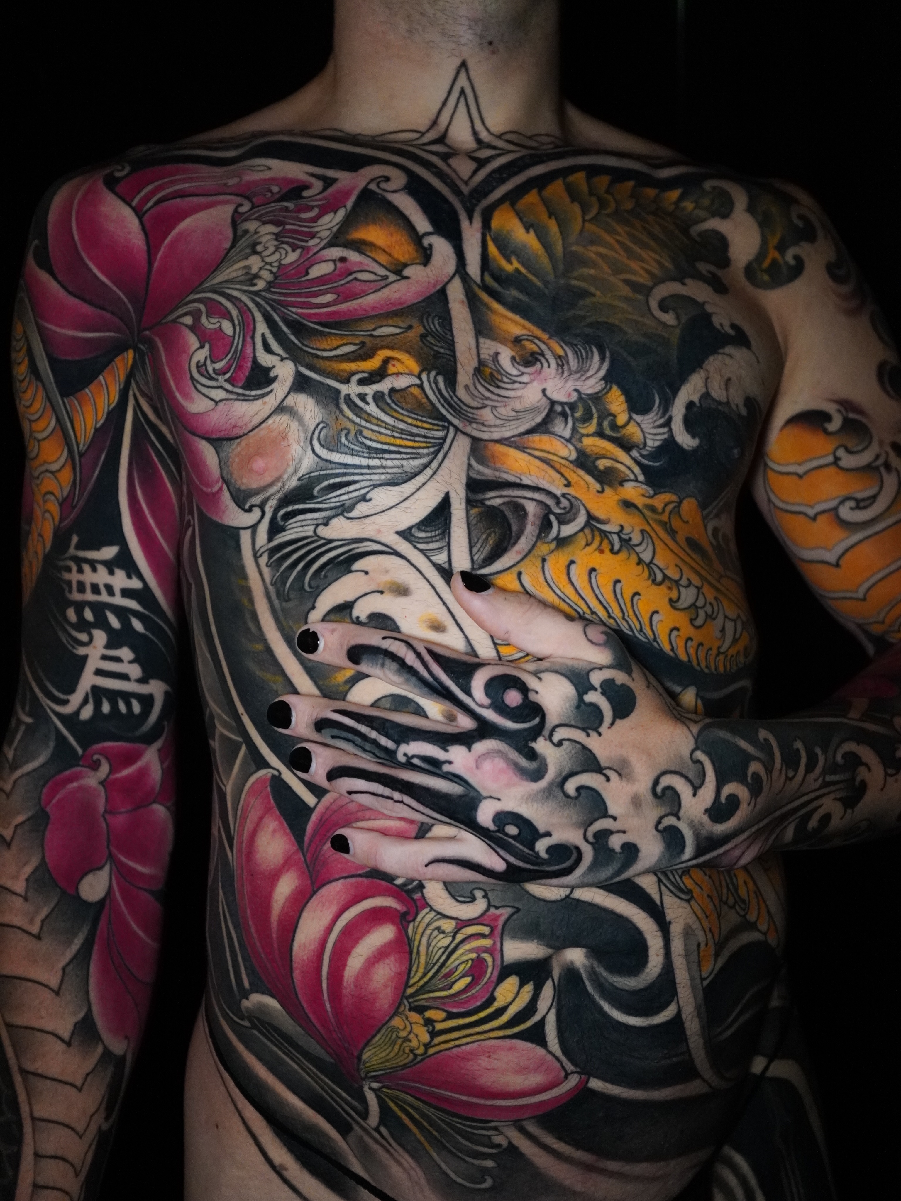 Tattoo by @fiori_lorett — japanese_irezumi, dotwork