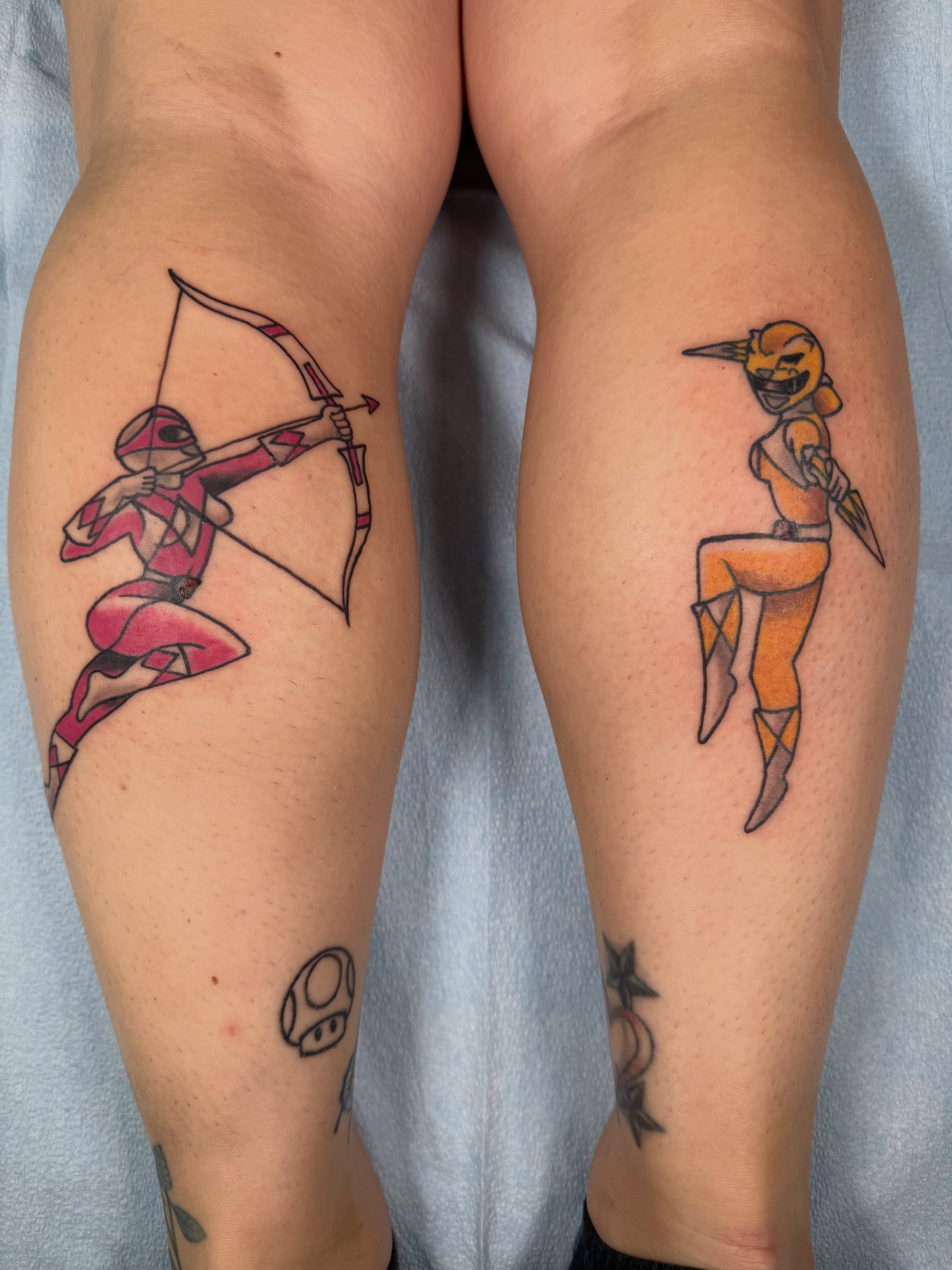 Power rangers geometric tattoo on the leg by Mike Corn