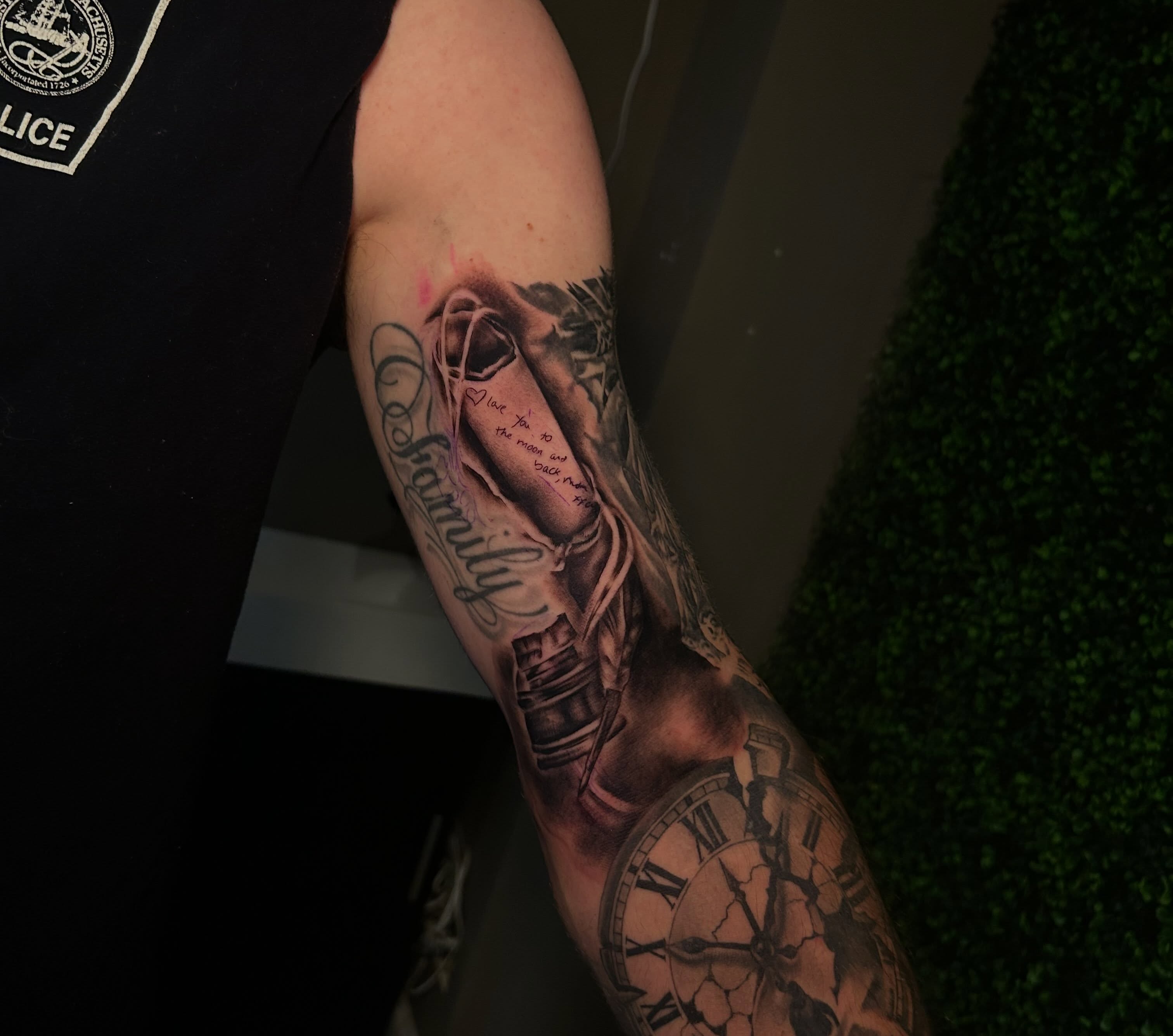 Tattoo by @bellabuonopanetattoos — realism, dark_realism