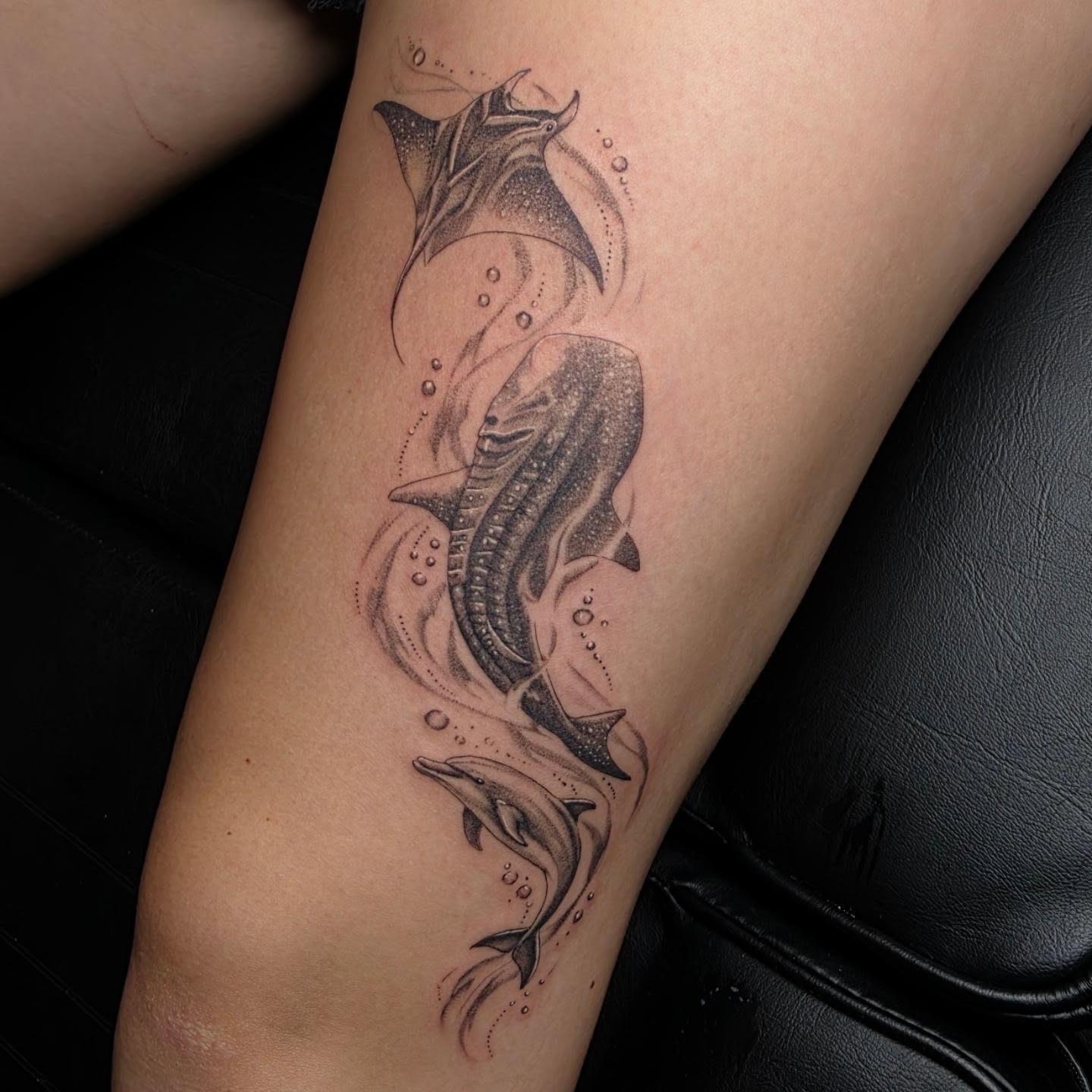 Tattoo by @darklunatattoos — dotwork, realism