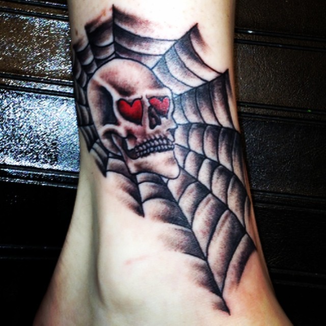 Tattoo by @ostattoo — realism, dark_realism